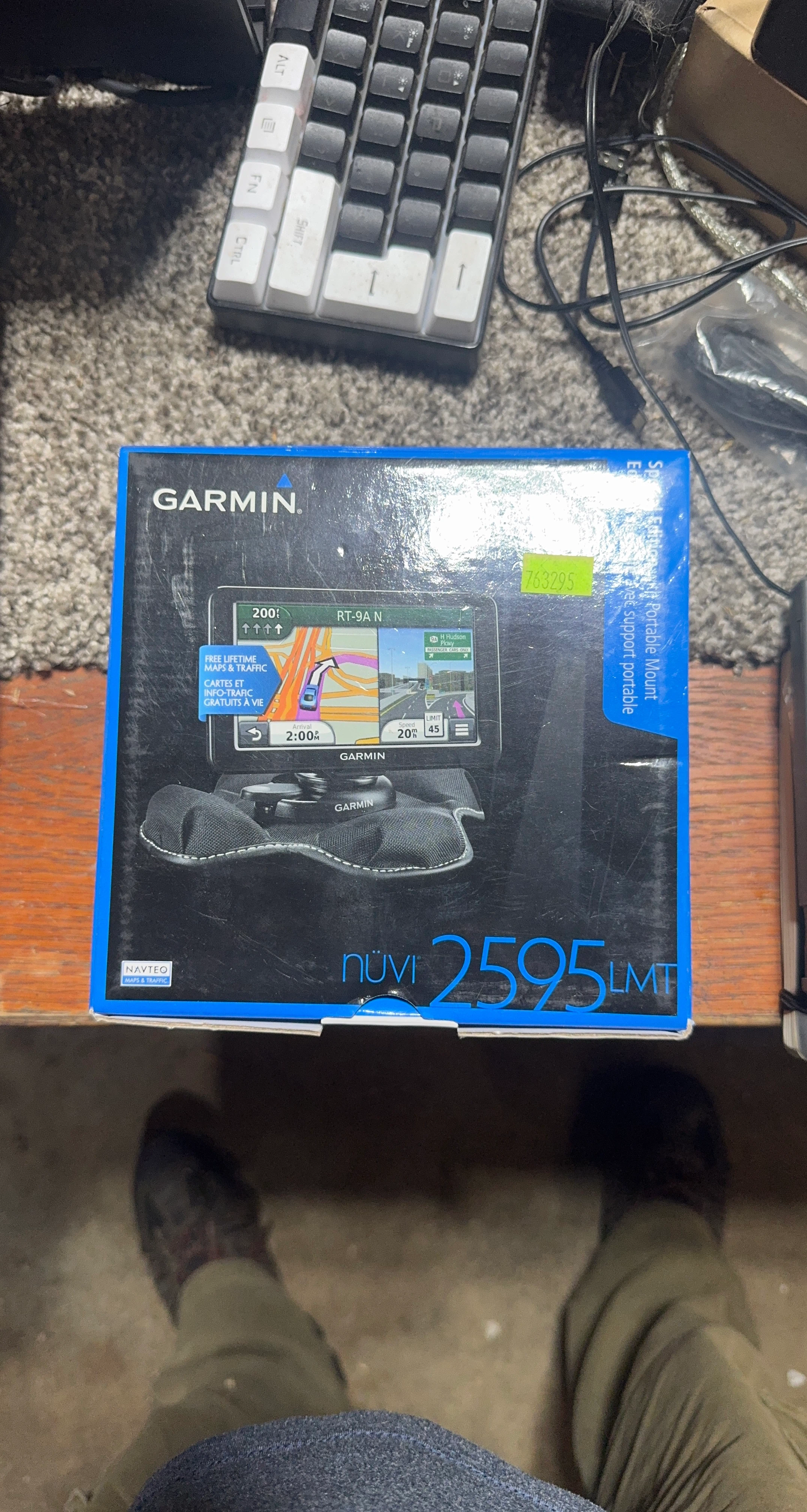 Garmin nüvi 2595LMT GPS Navigation Device