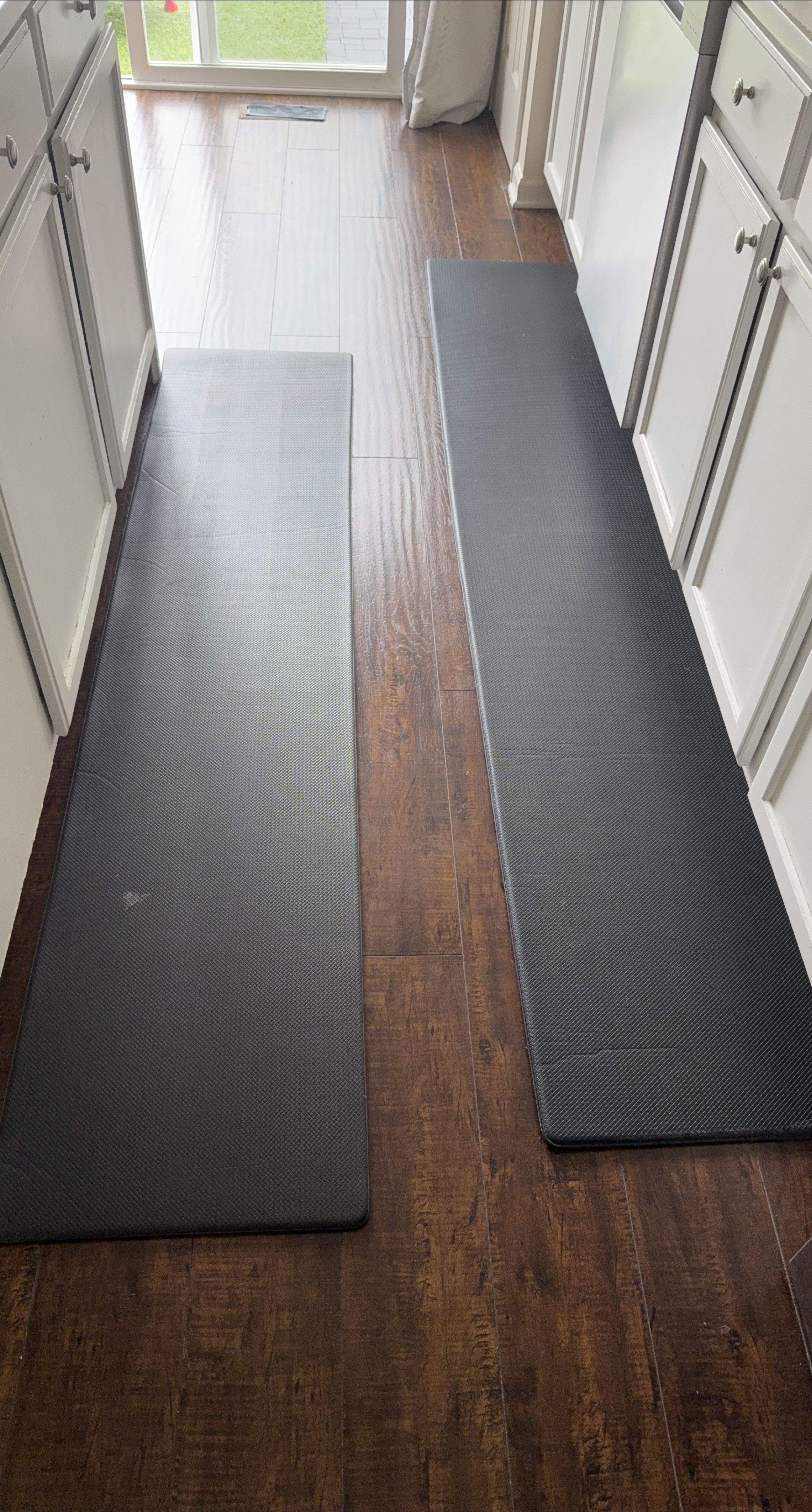 Set of 2 Black Kitchen Comfort Mats