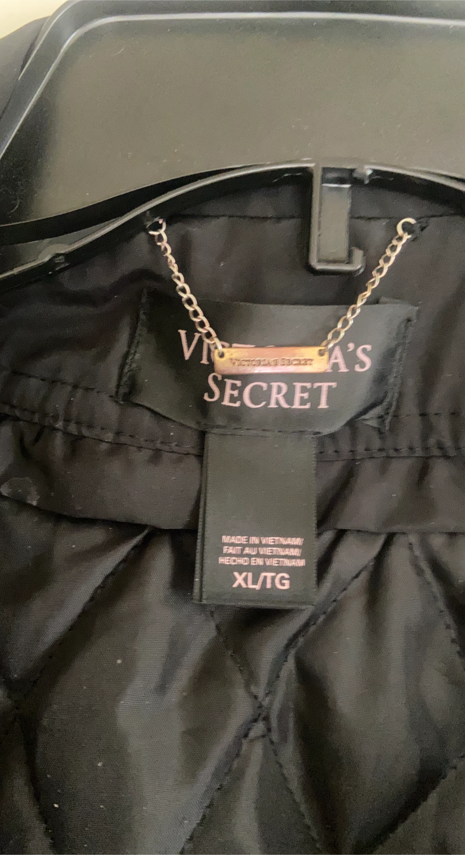Victoria's Secret Black Quilted Jacket XL/TG