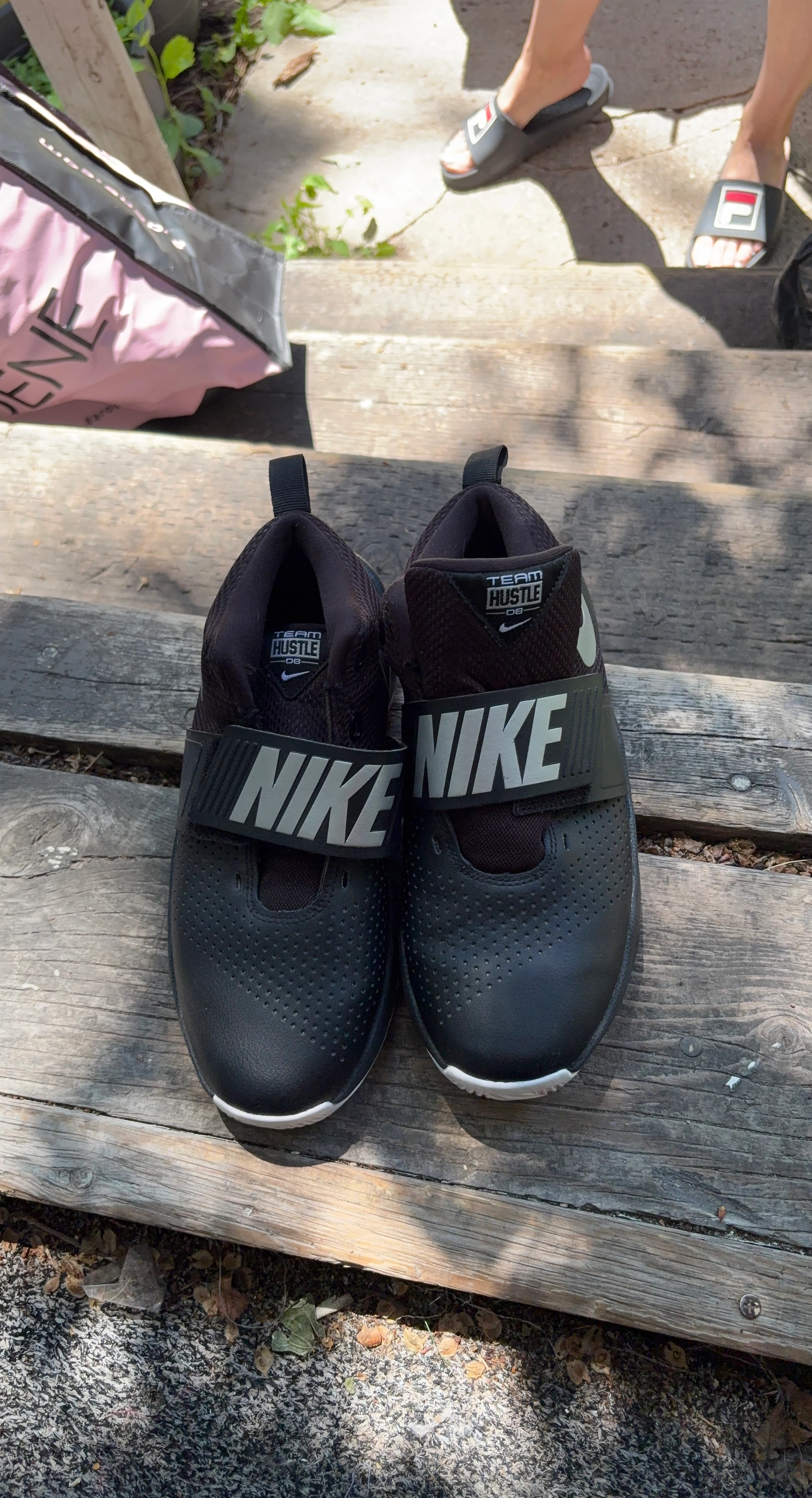 Nike Team Hustle D9 Black Kids Shoes