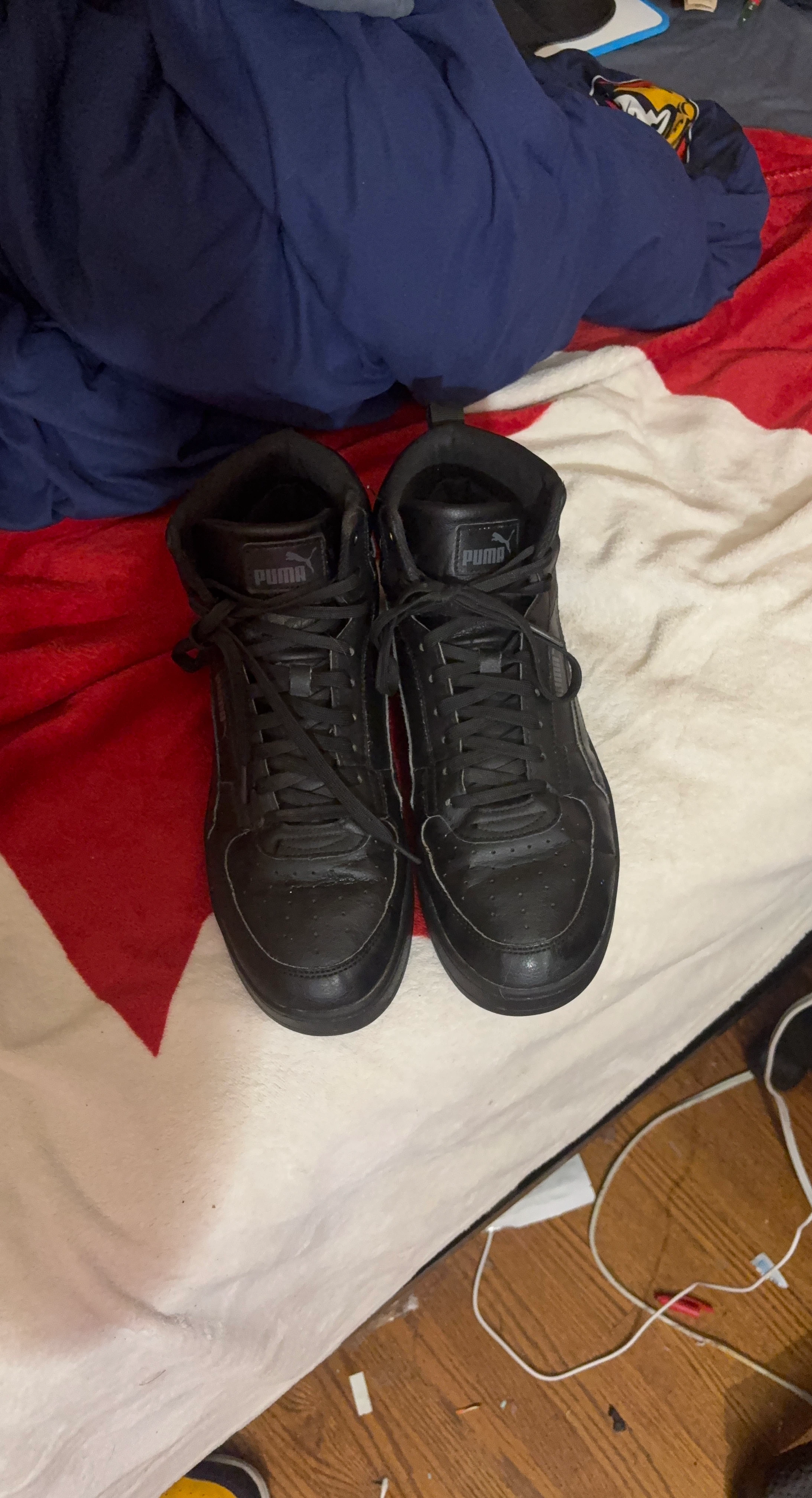 Size 11 Black Puma High-Top Sneakers