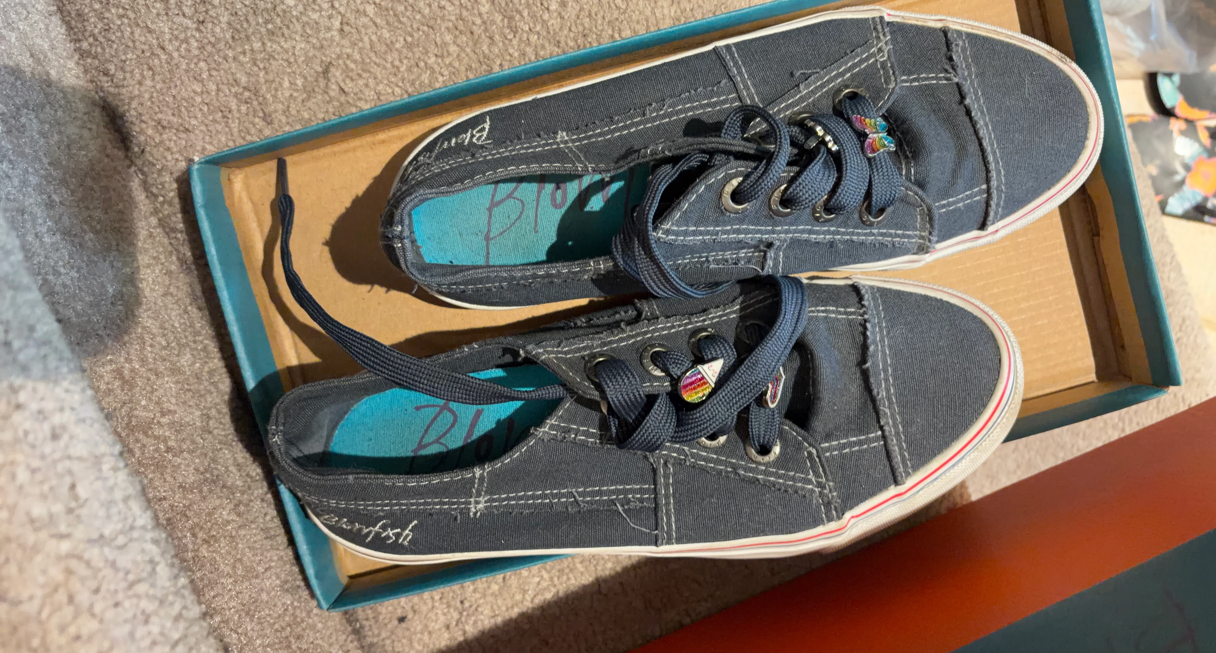 Bluefish Canvas Sneakers