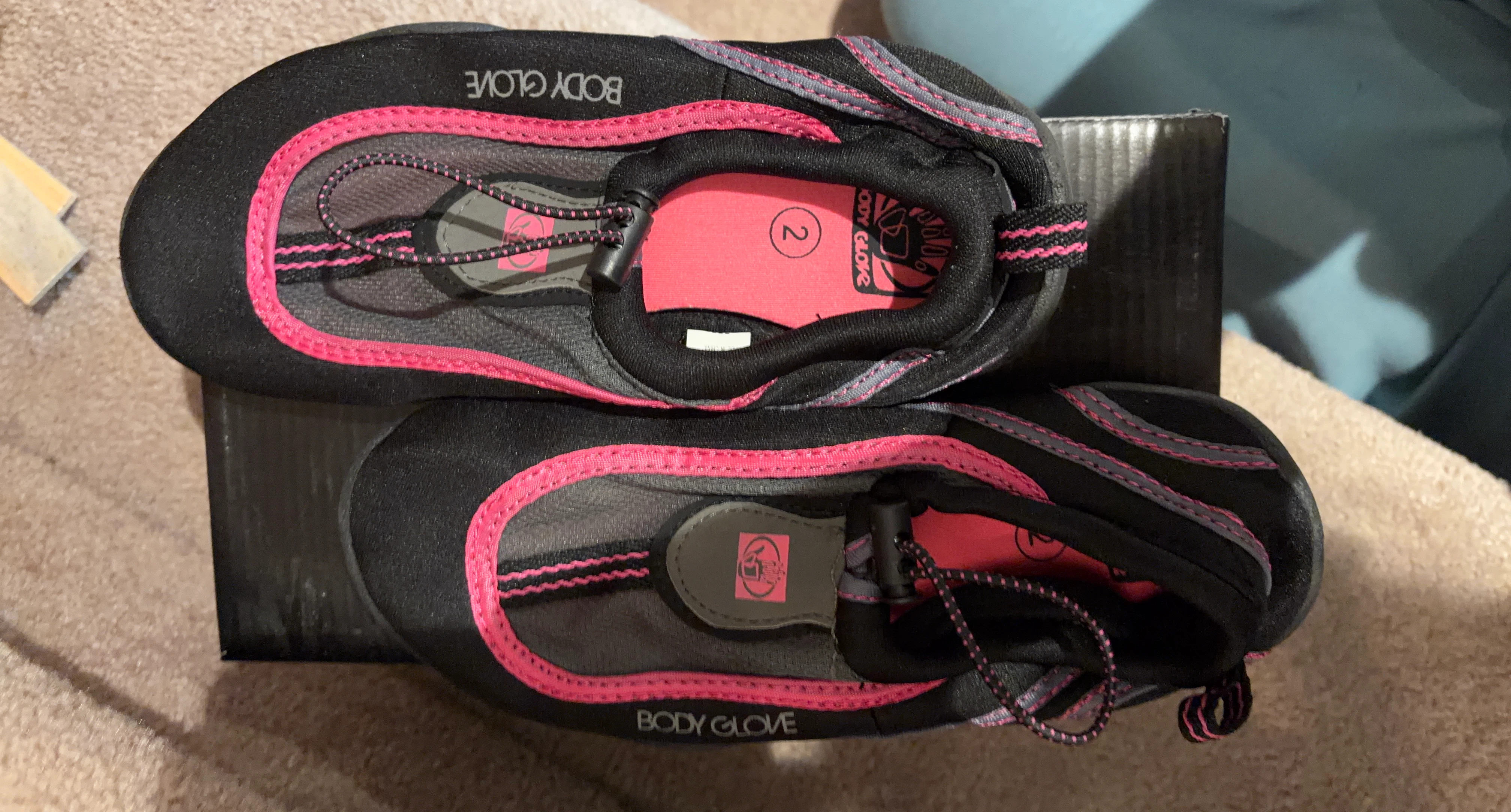 Body Glove Water Shoes Size 2 Pink & Black