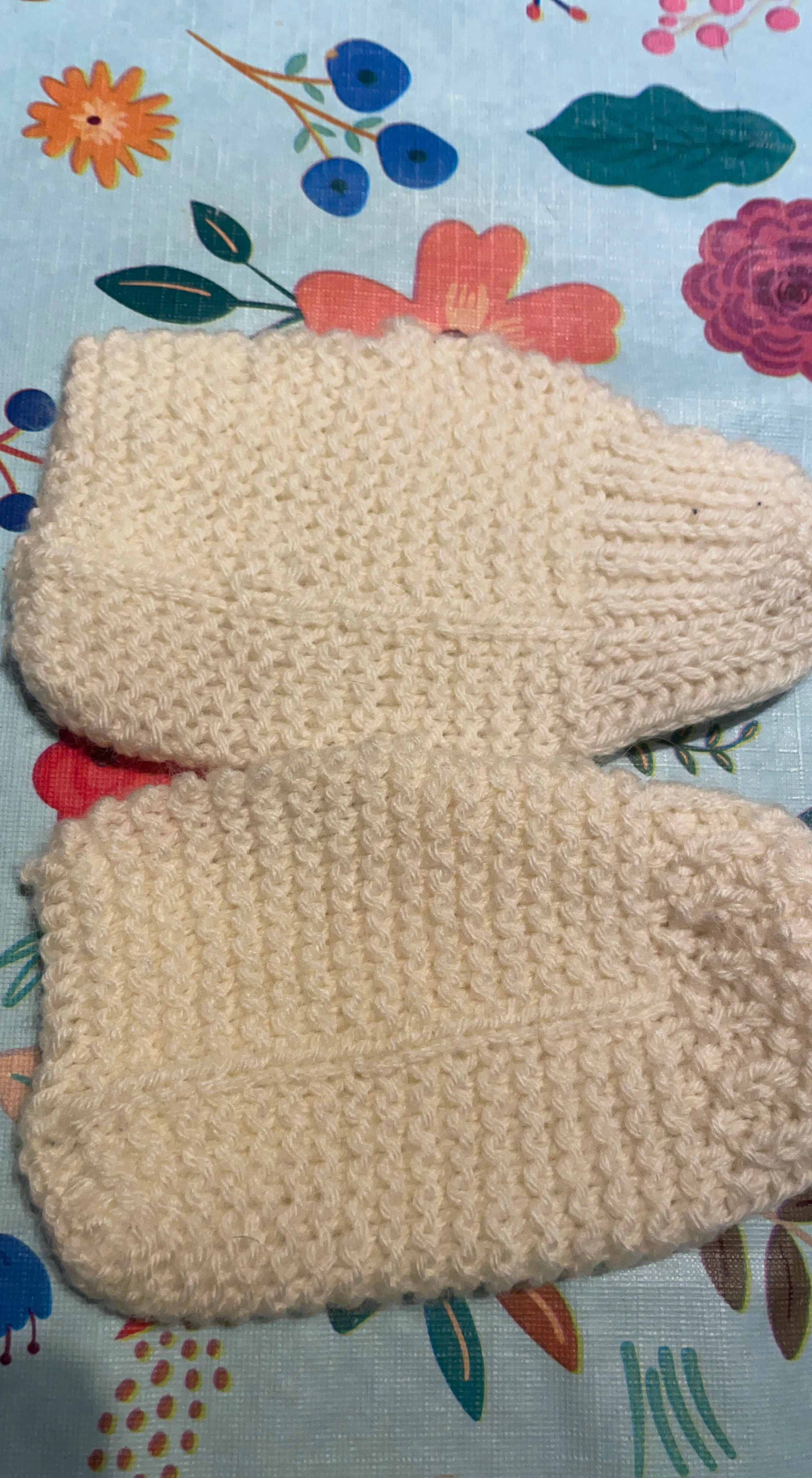 Cream Knit Baby Booties