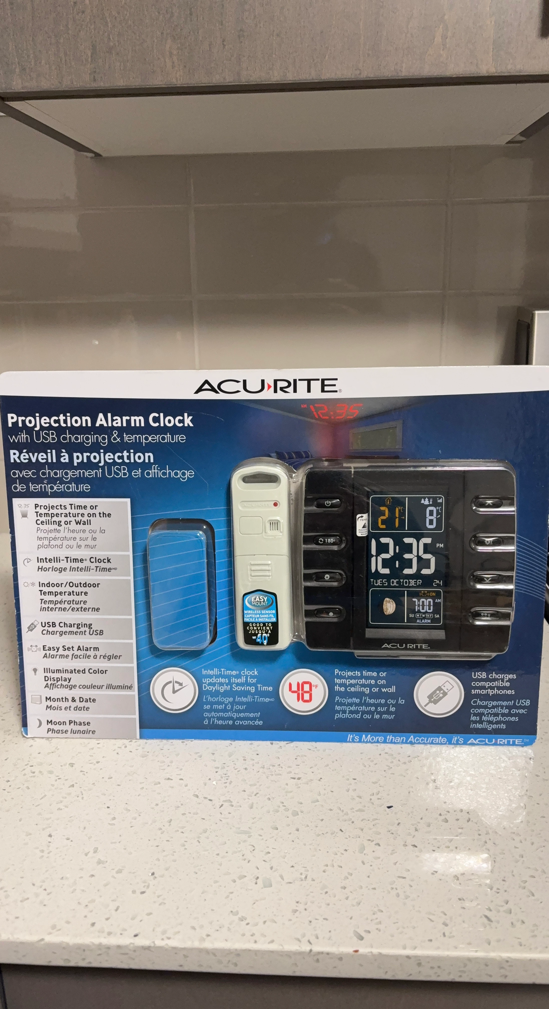Acurite Projection Alarm Clock with USB Charging & Temperature