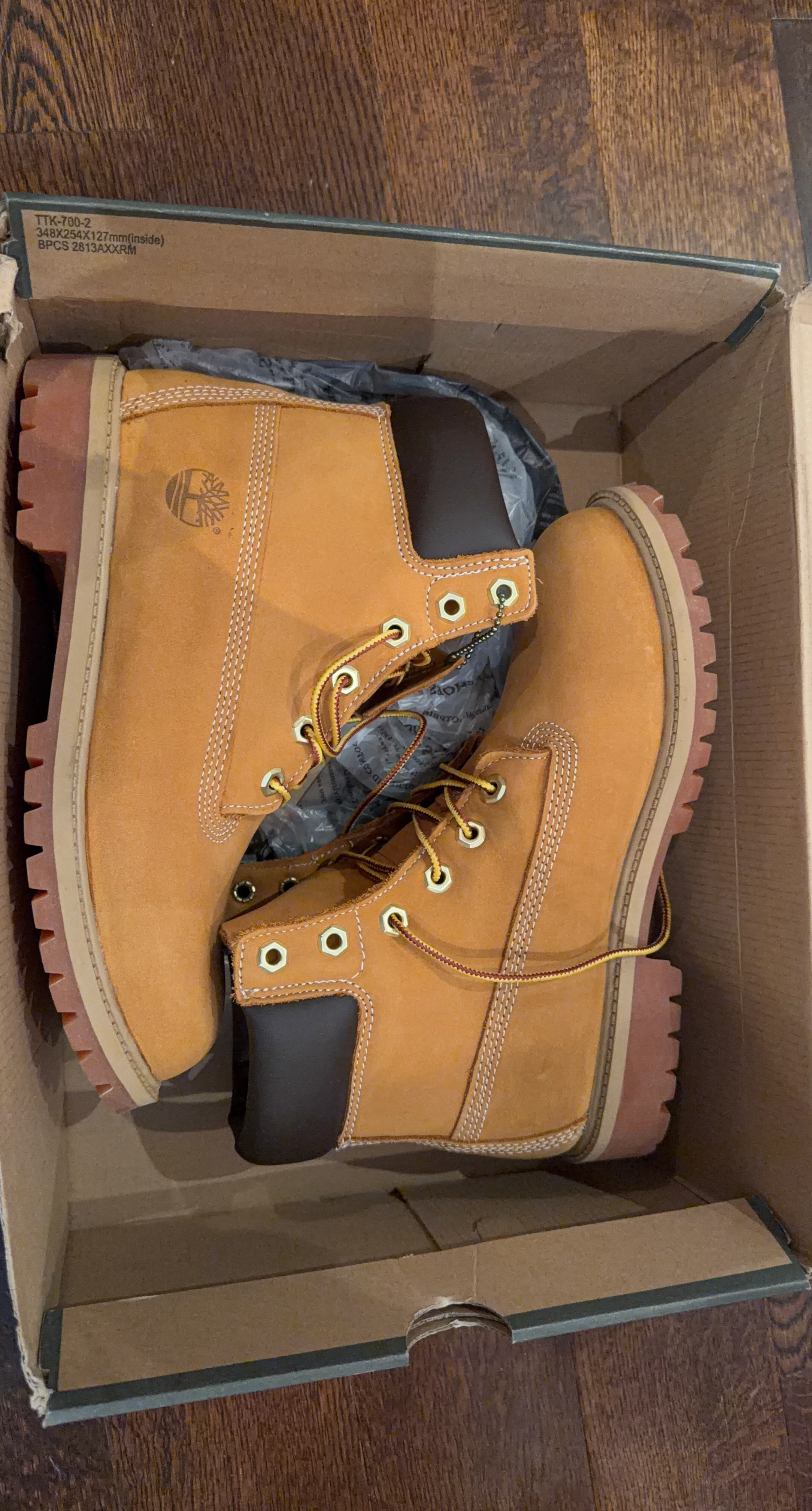 NEW Timberland Junior Boots Size 6.5
