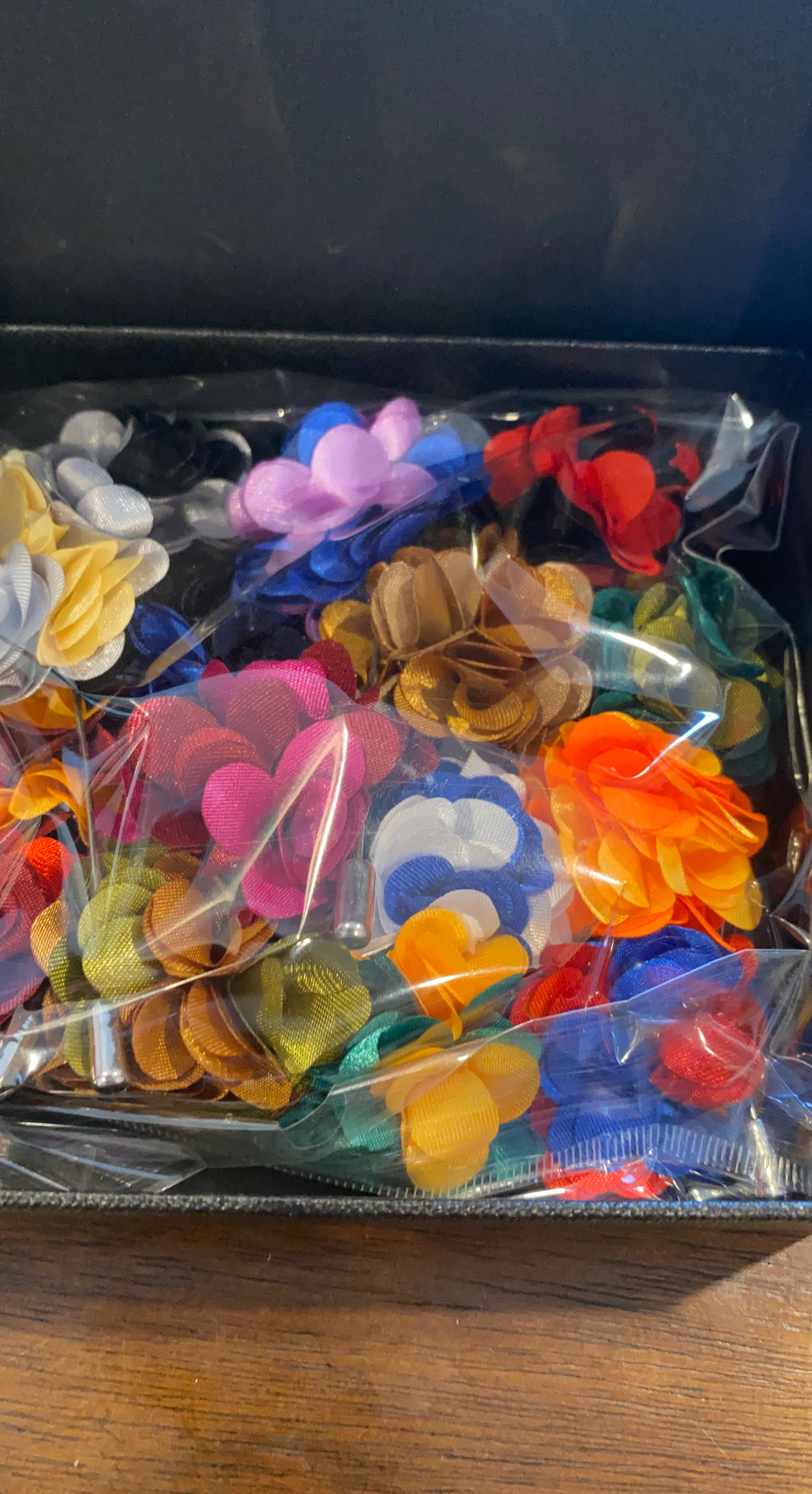 Lapels - Mixed Colour Fabric Flowers for Crafts