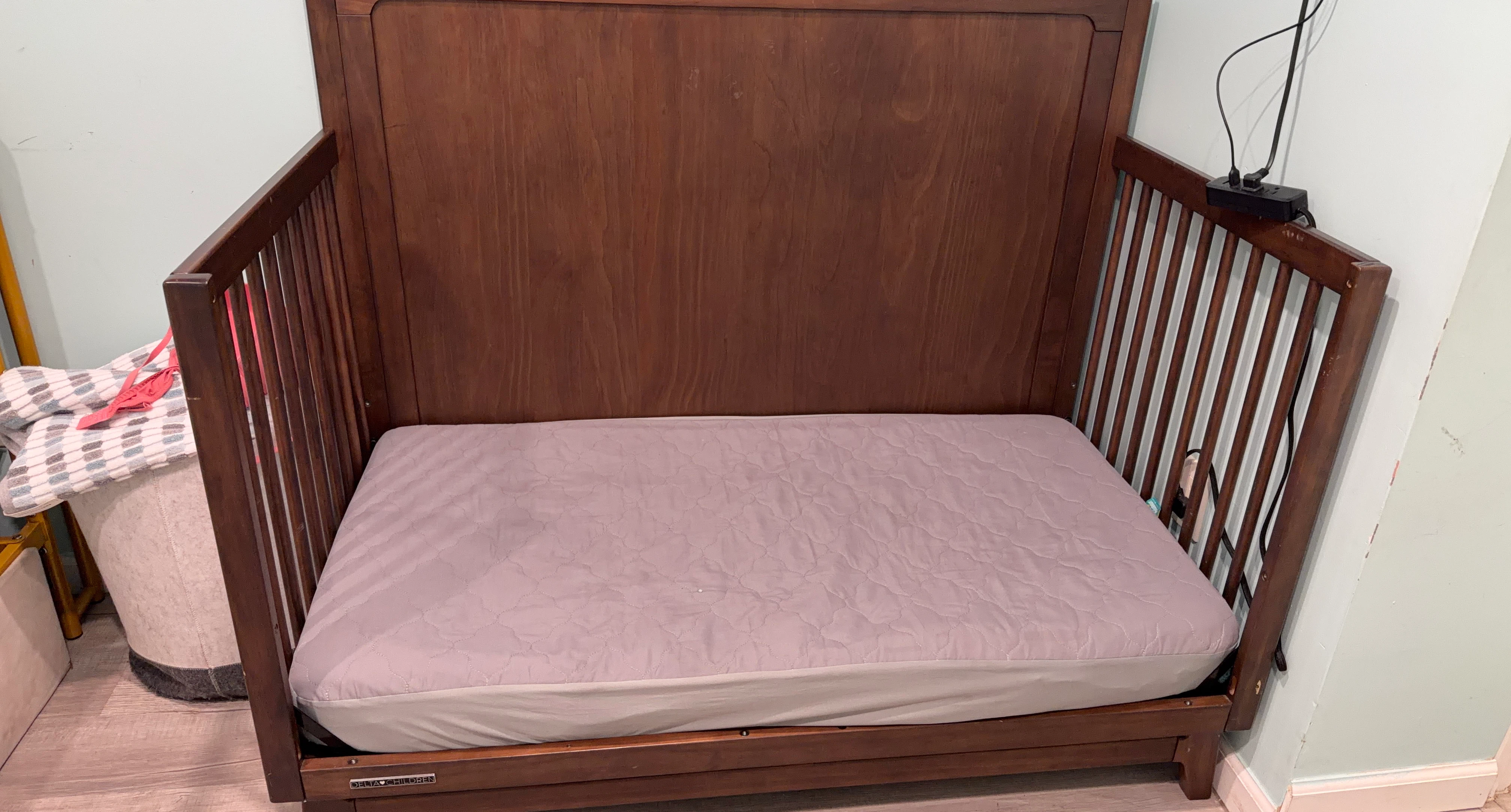 Delta Children Crib
