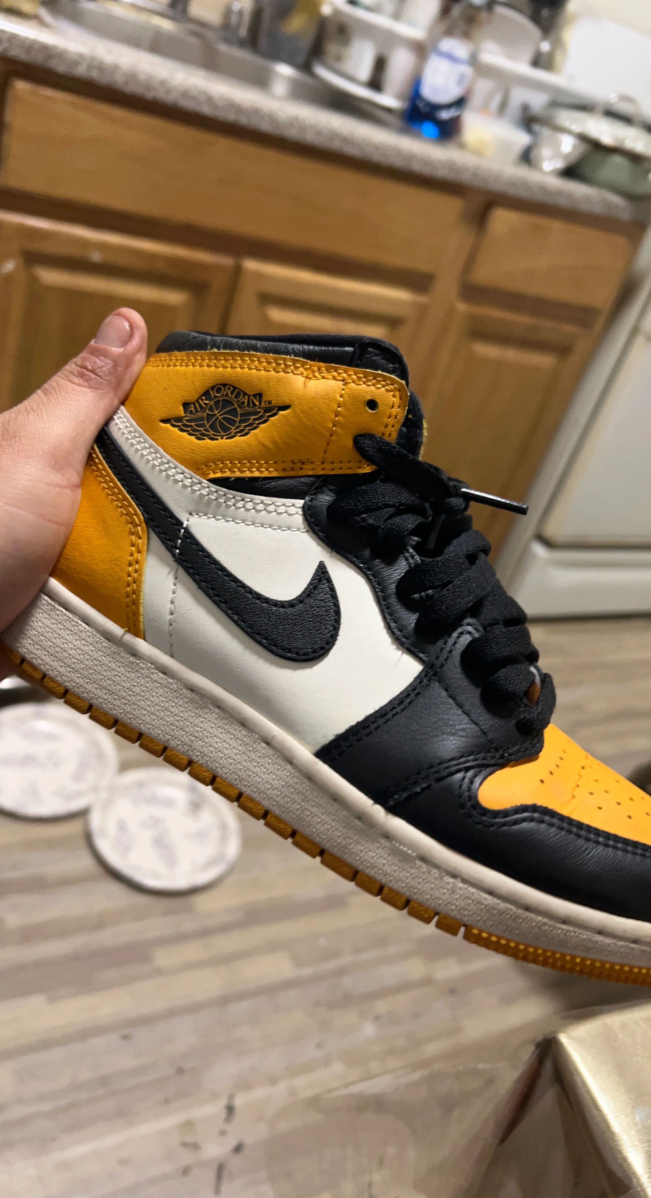 Nike Air Jordan 1 High OG Yellow Toe