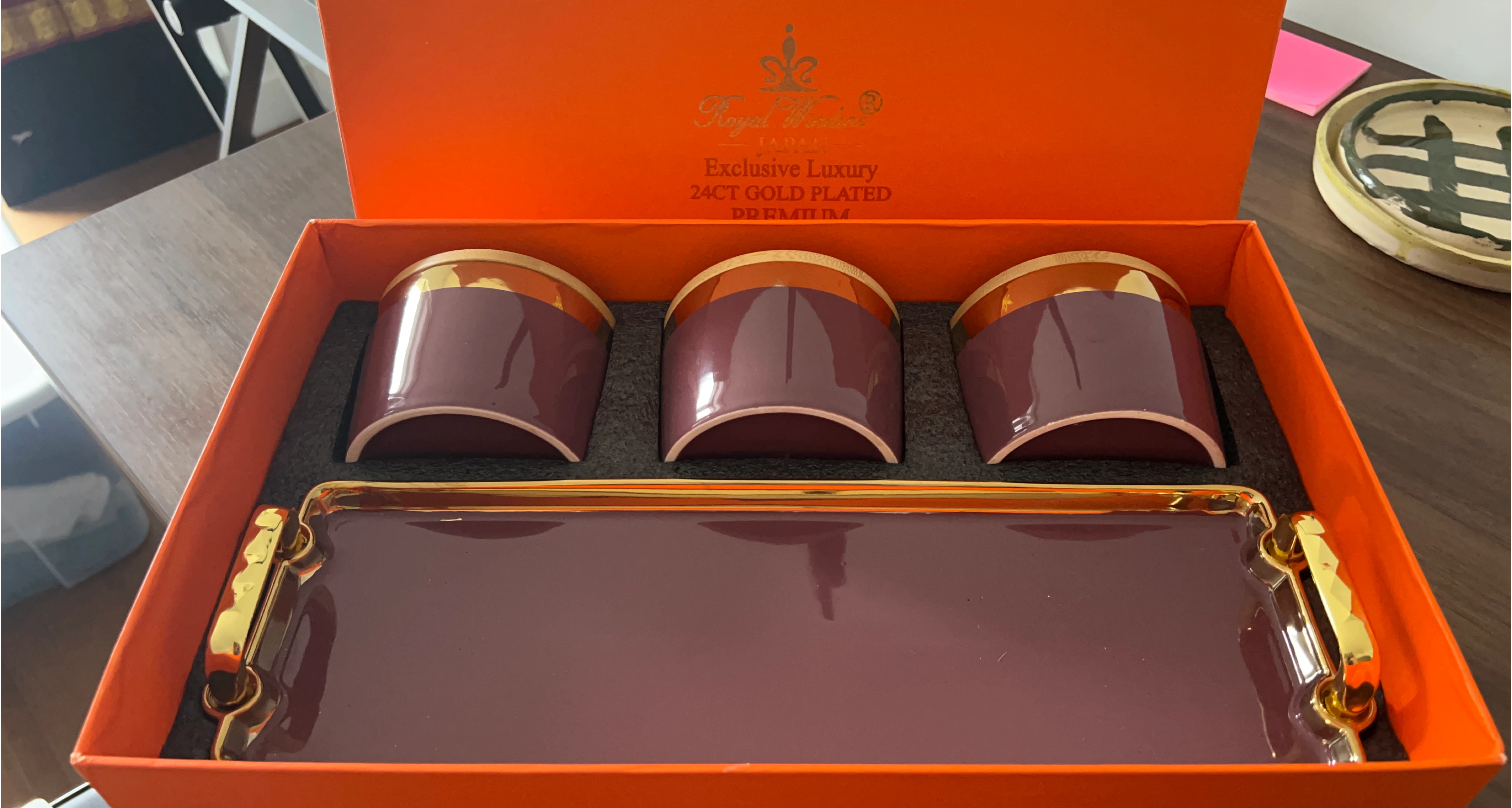 Royal Versailles Japan 3-Piece Dish Set with Tray