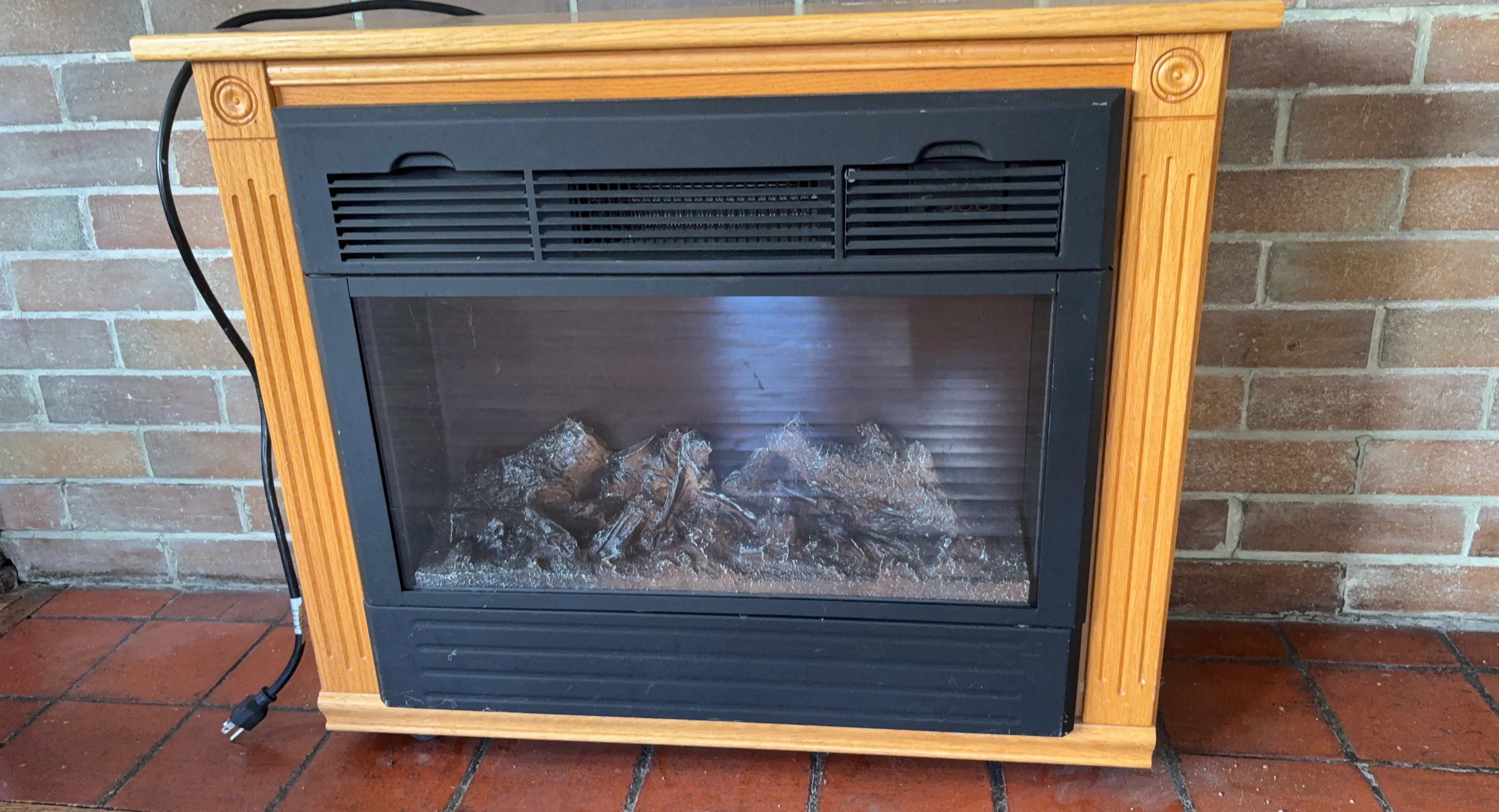 Oak Electric Fireplace with Flame Effect