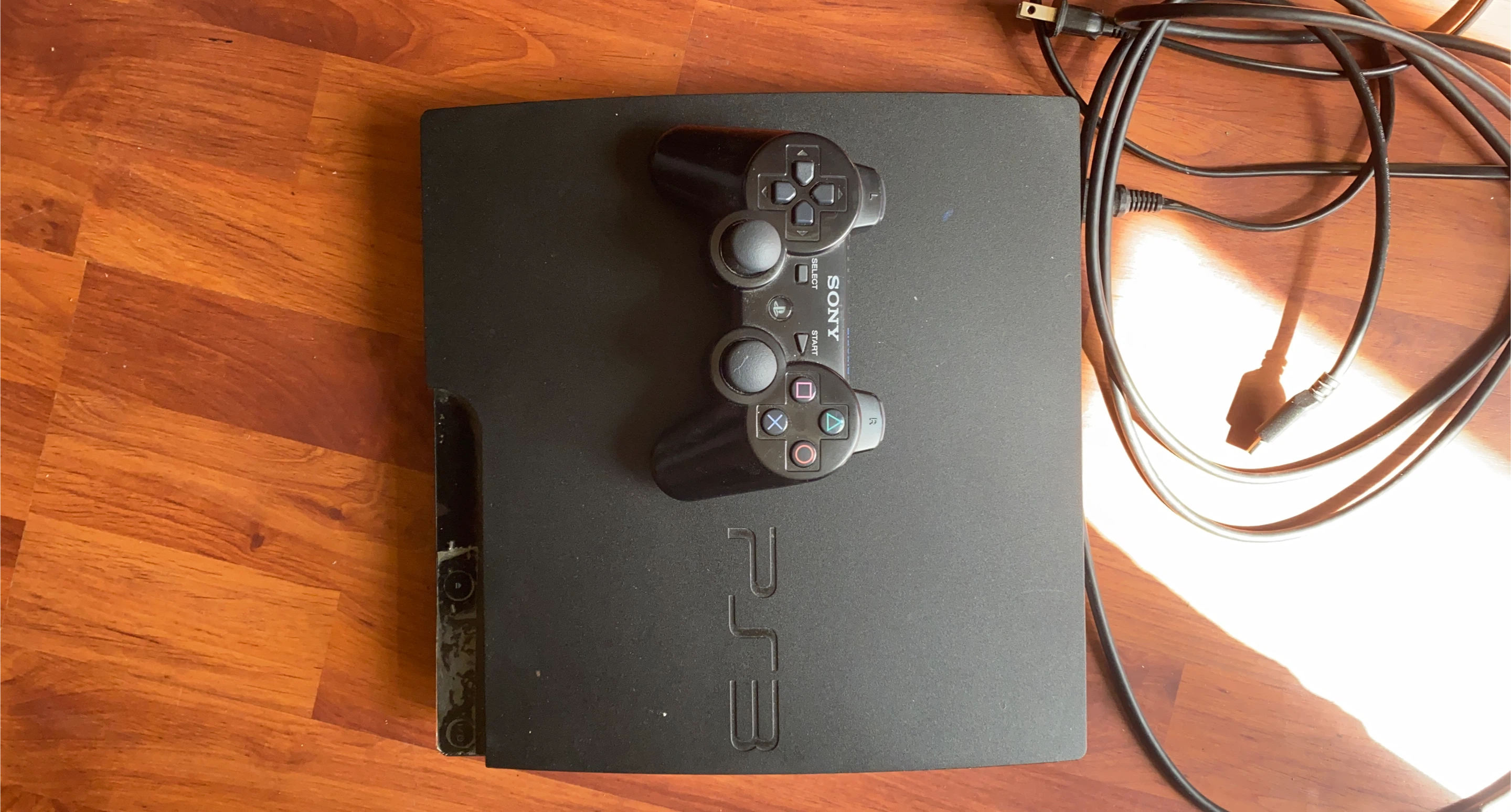 Sony PlayStation 3 (PS3) Console with Controller