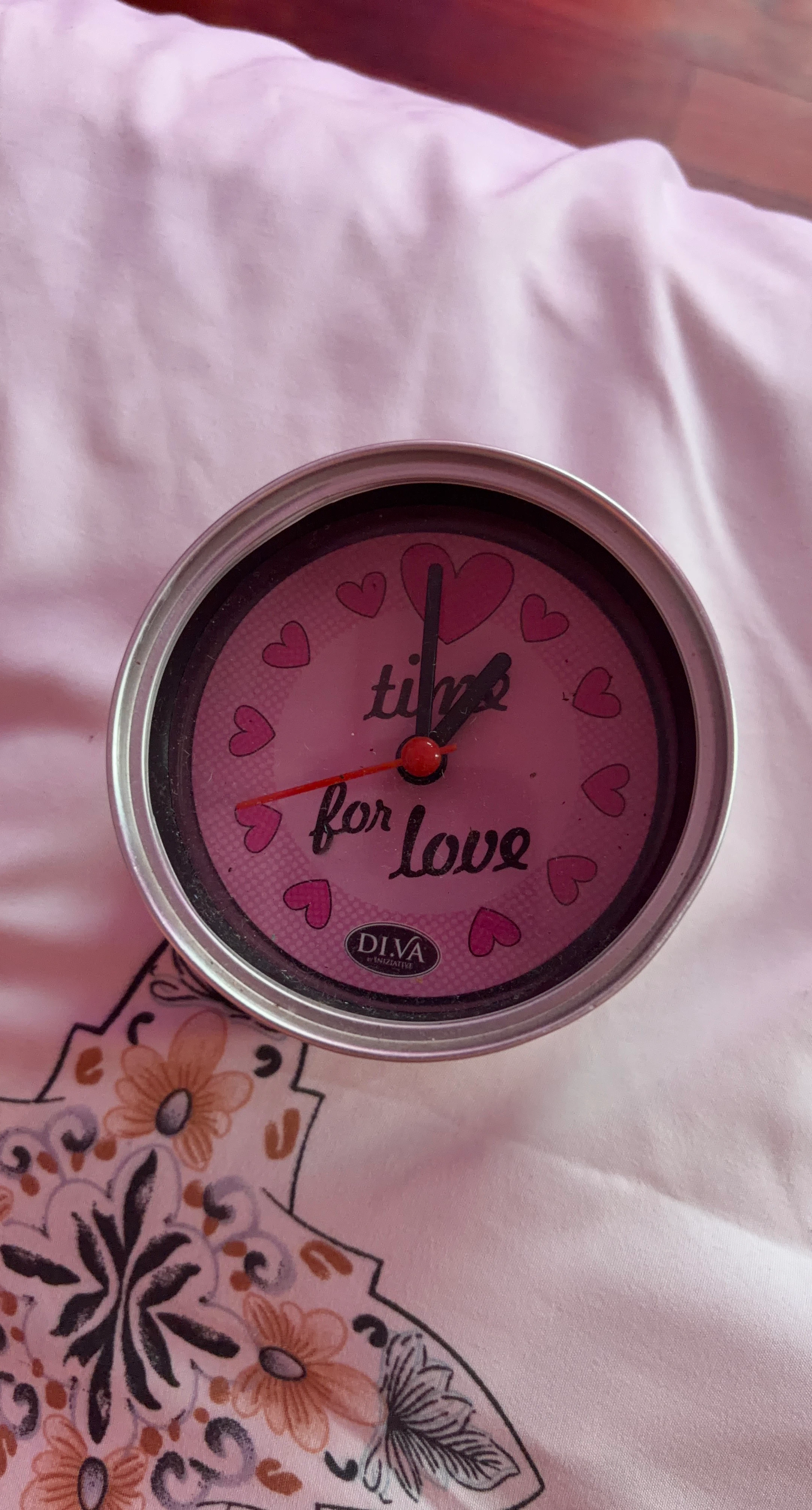 D.IVA by Iniziative "Time for Love" Alarm Clock