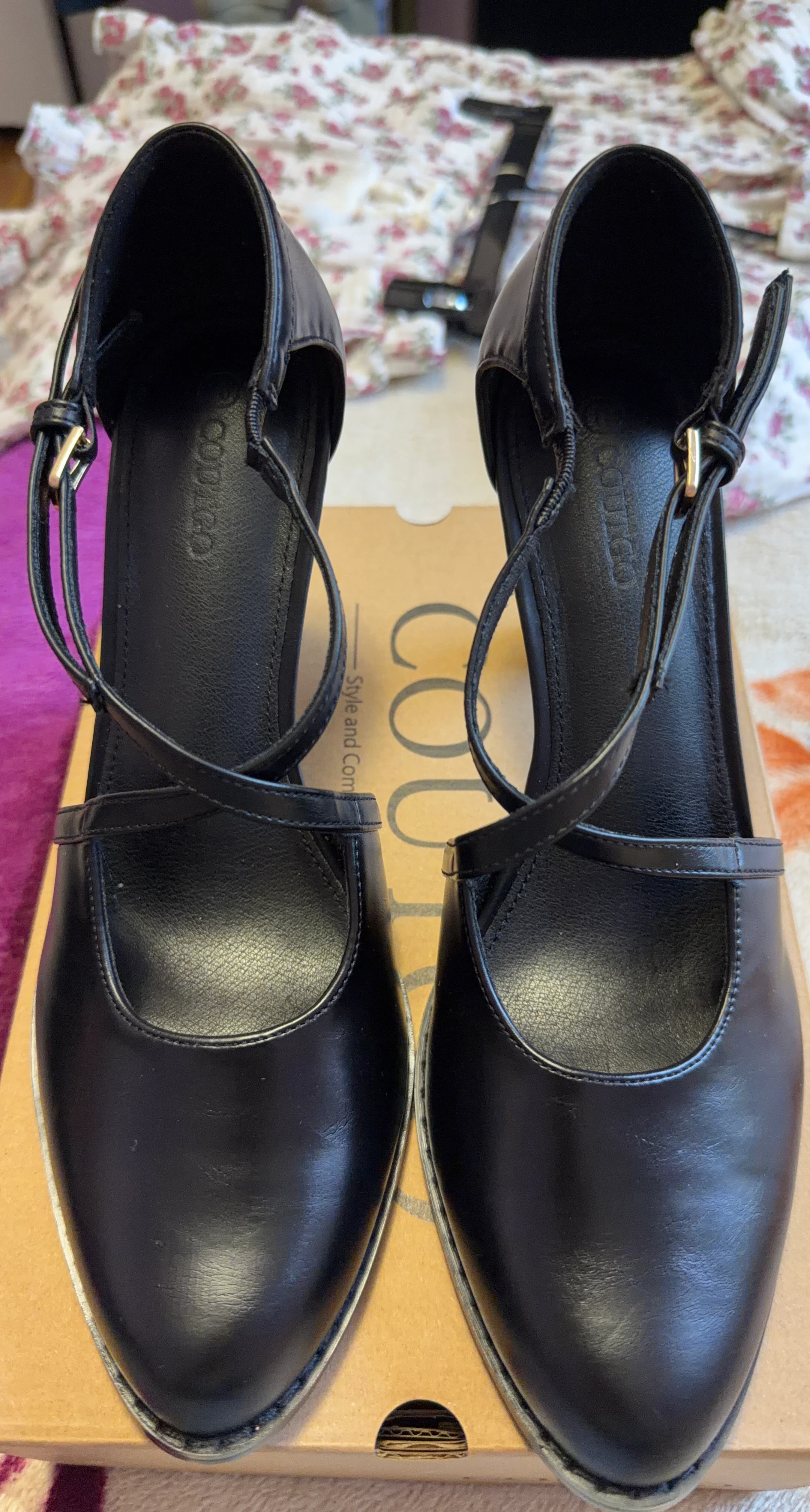 Coutgo Black Strappy Heels - Size 10