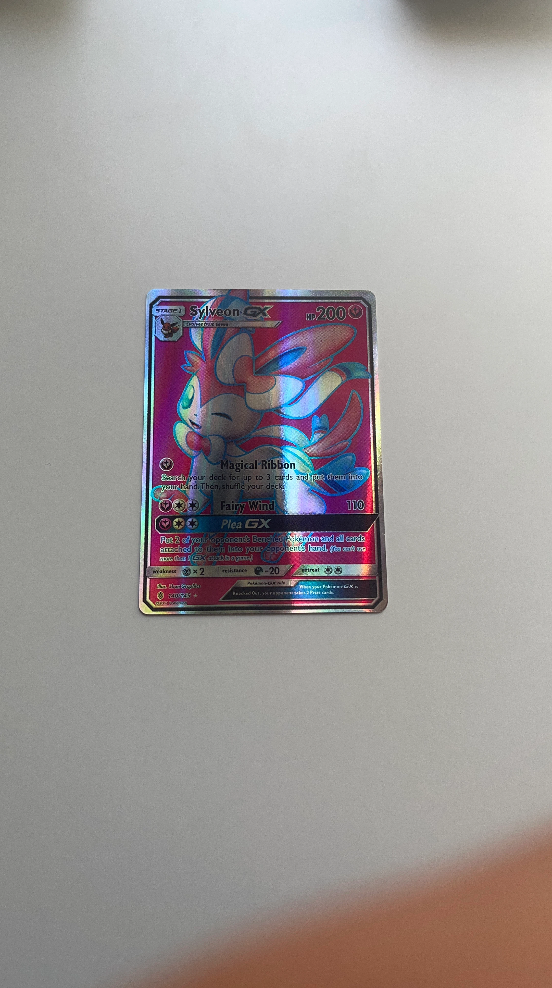 Sylveon GX Pokémon Card 140/145