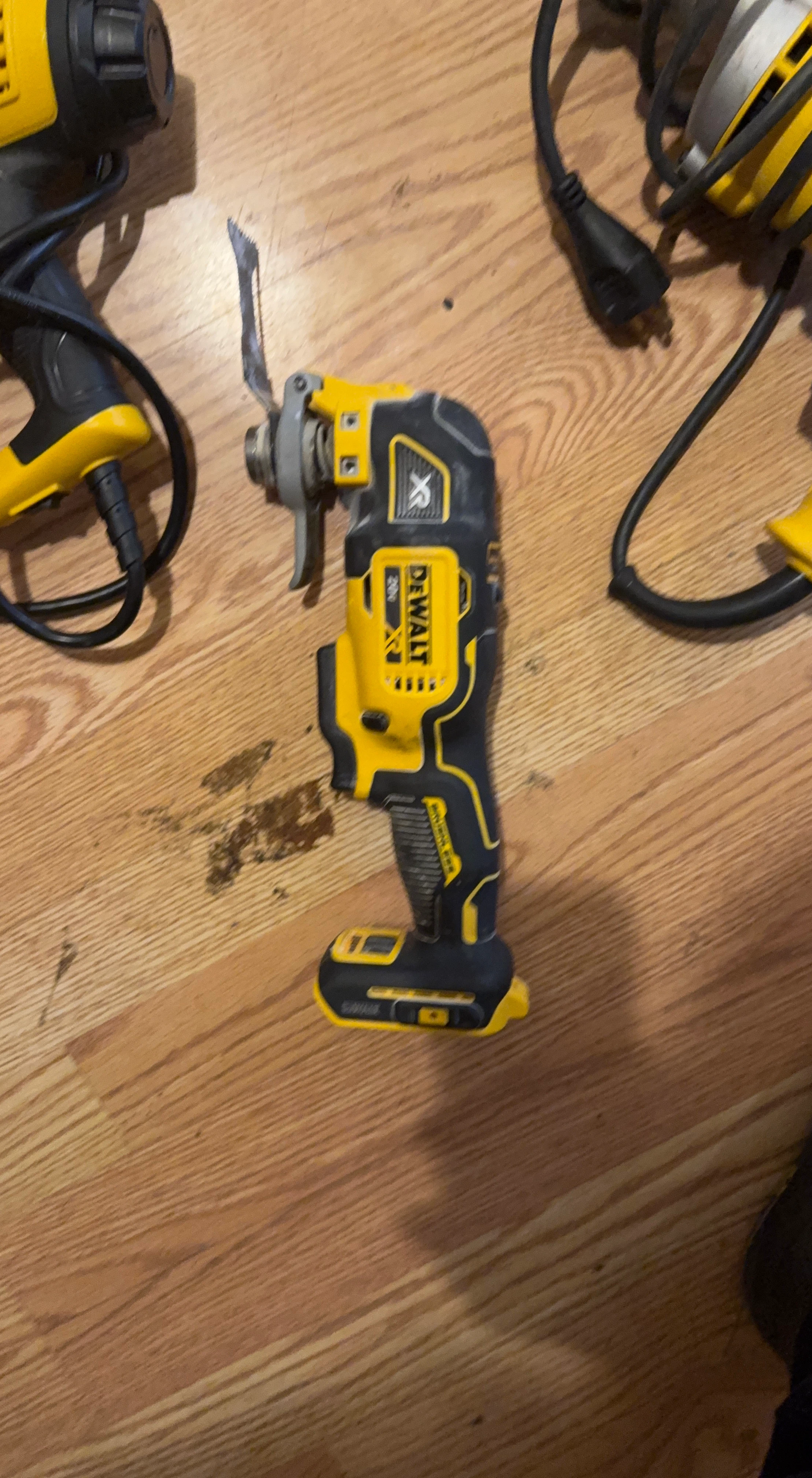 DeWalt 20V MAX Oscillating Tool