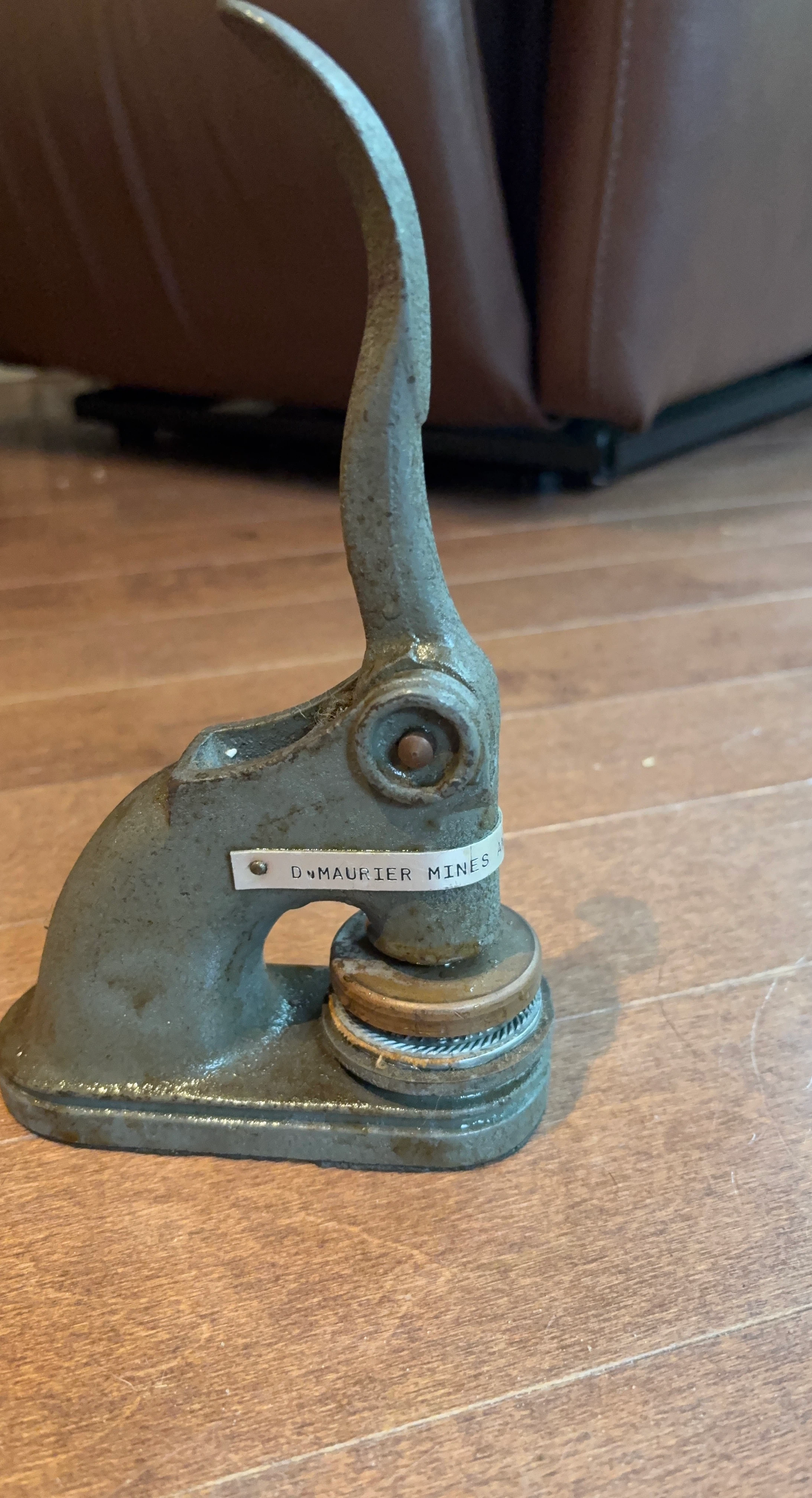 Antique Embosser Seal Press