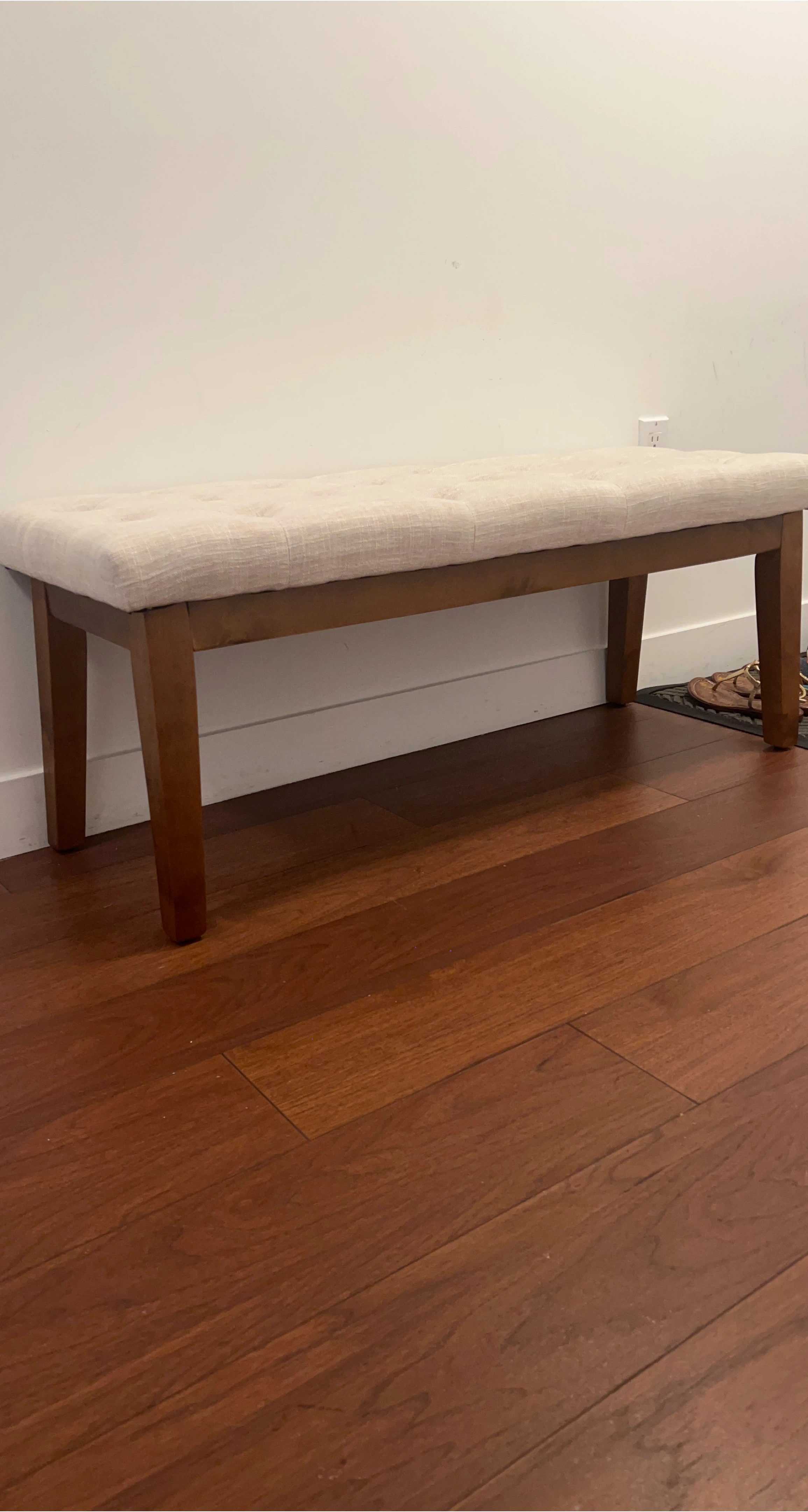 Tufted Upholstered Bench