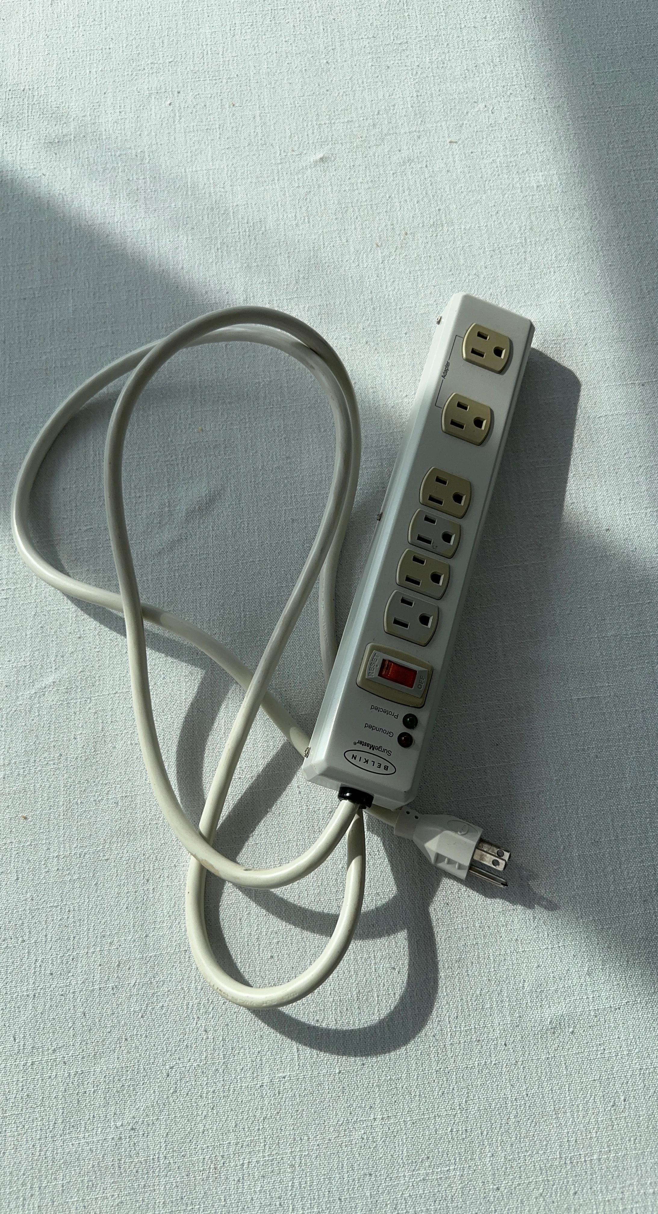 Belkin SurgeMaster 6-Outlet Surge Protector