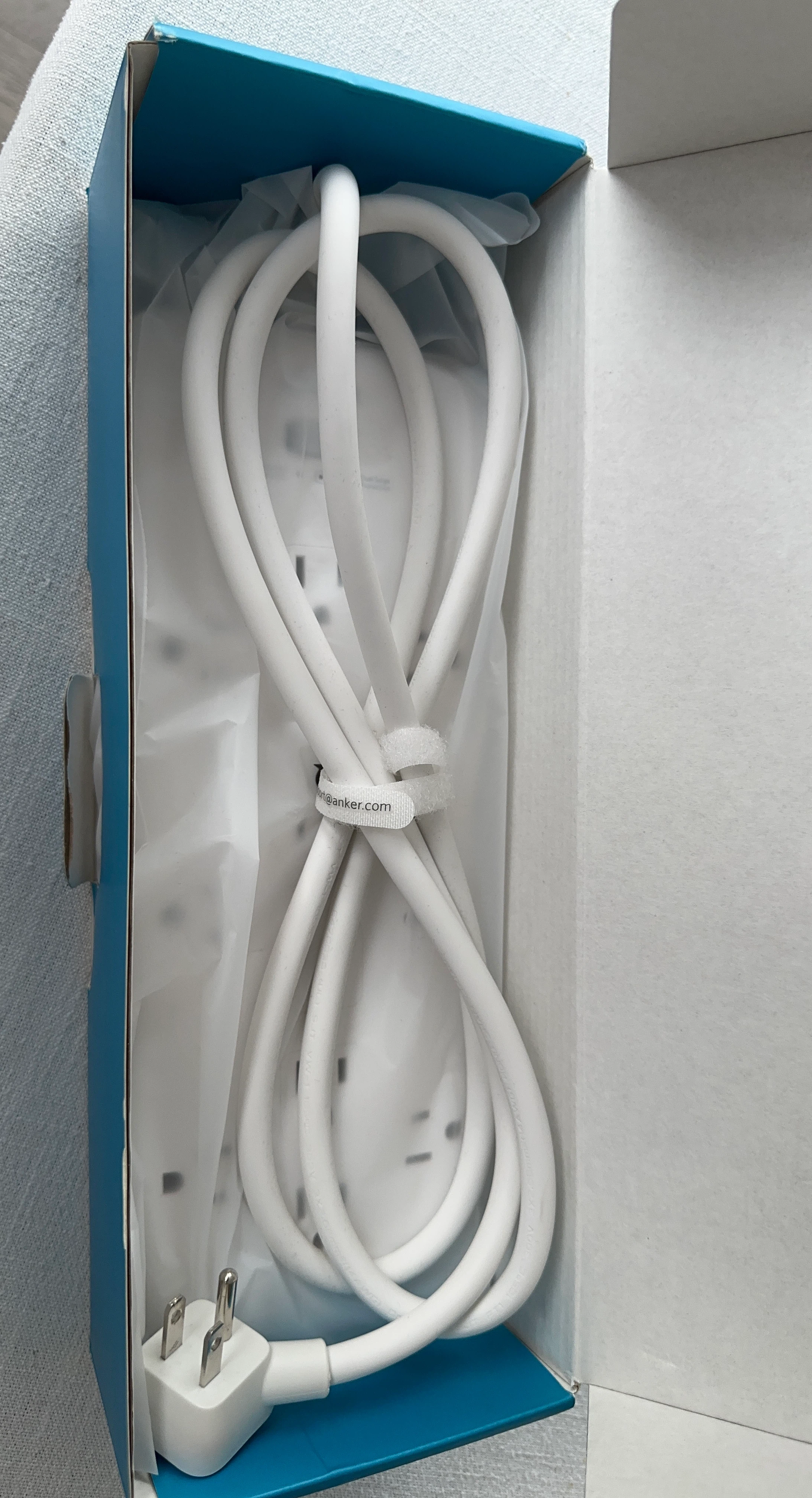 Anker PowerExtend 12 strip Power Strip