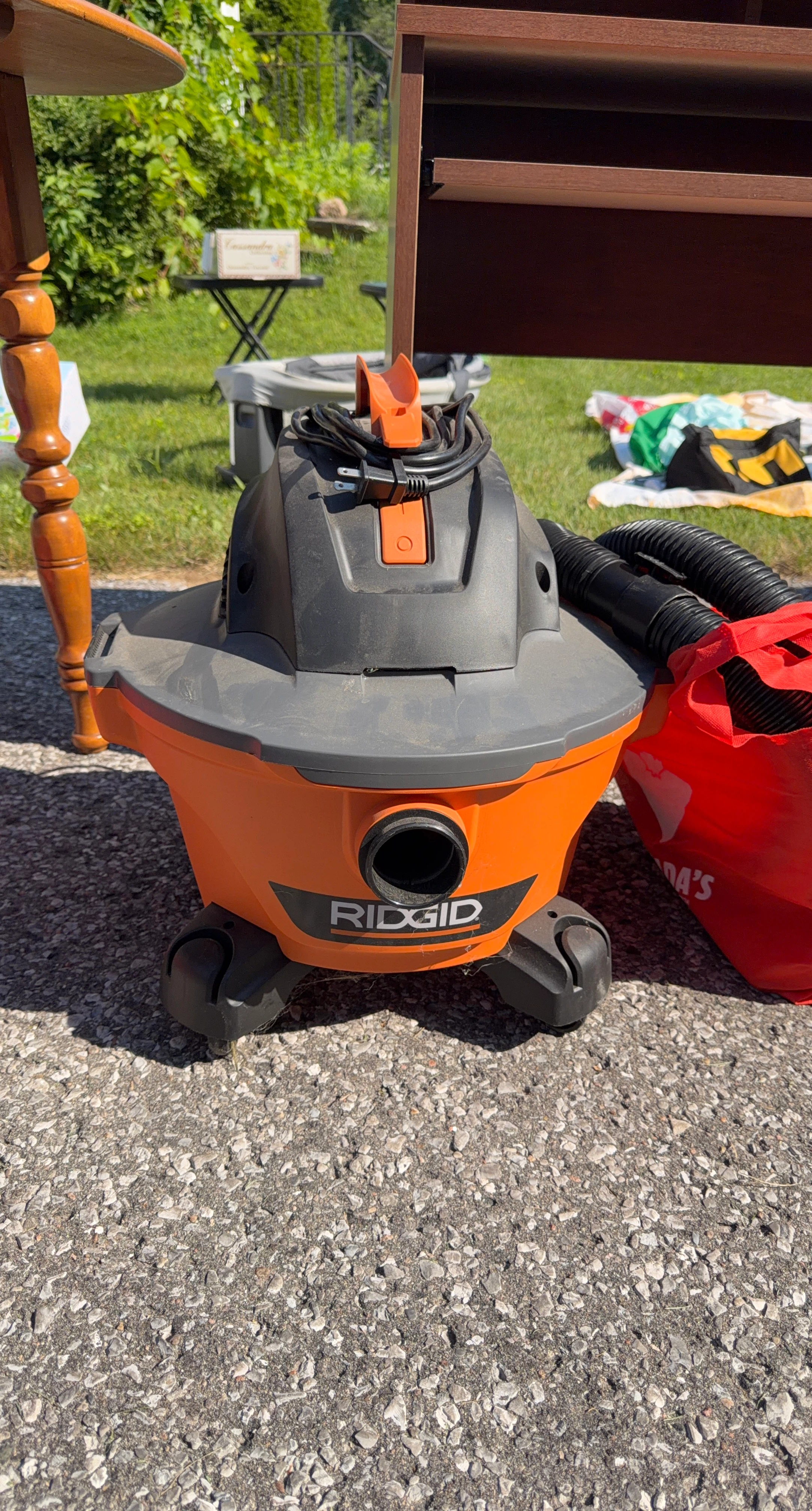 RIDGID Wet Dry Vacuum