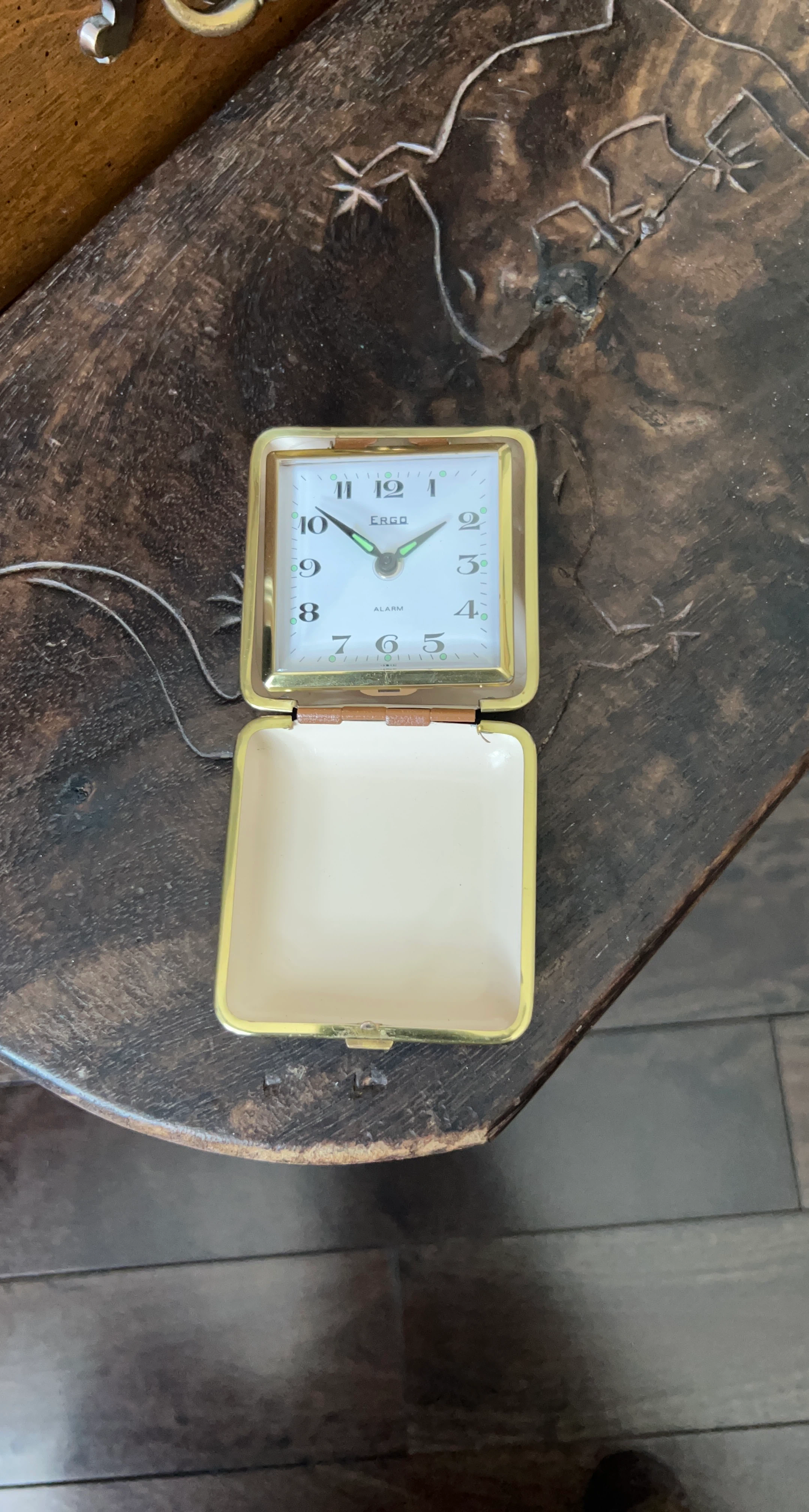Ergo Gold Alarm Clock