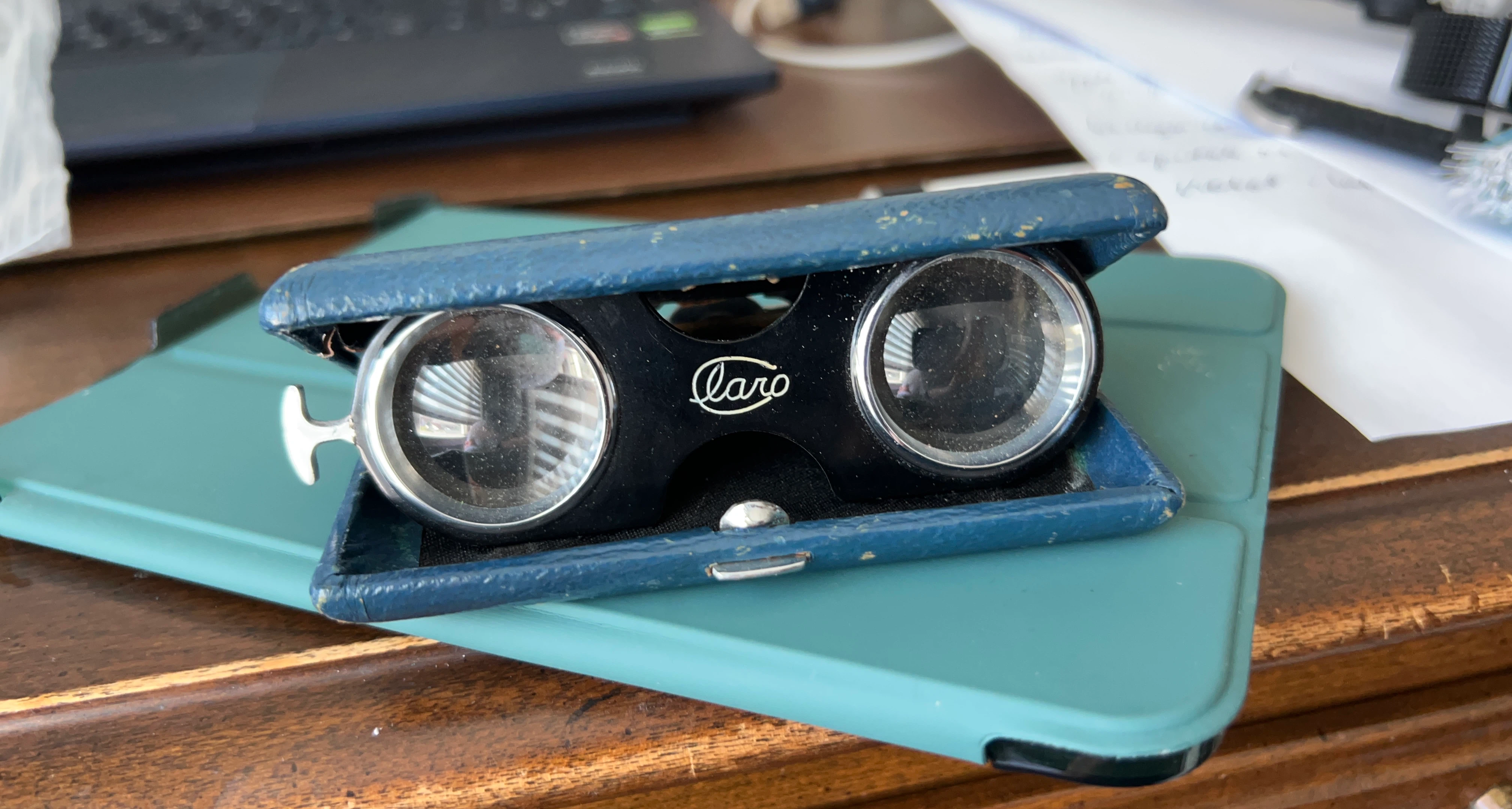Claro Opera Binoculars with Blue Case