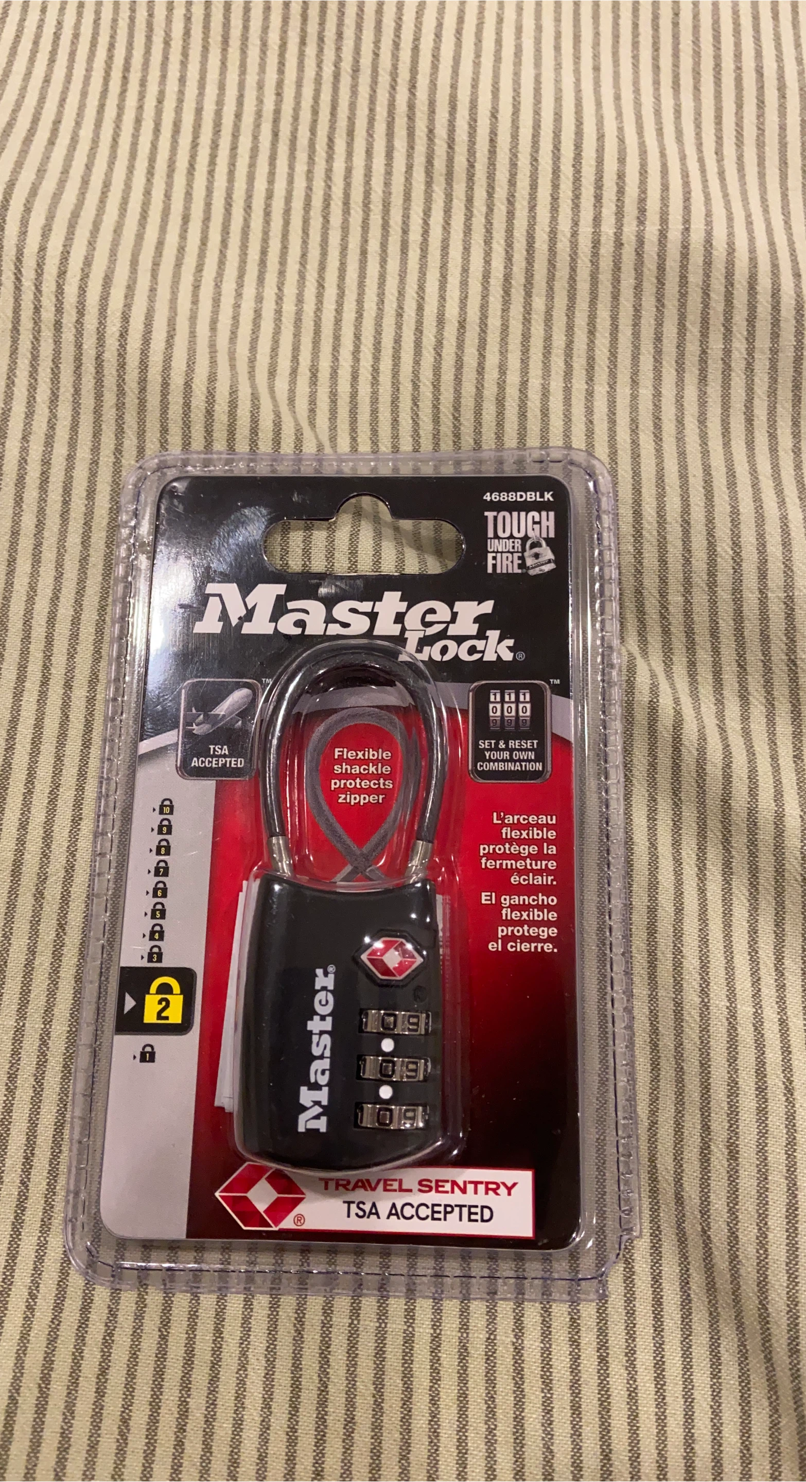 Master Lock 4680DBLK TSA Accepted Luggage Lock