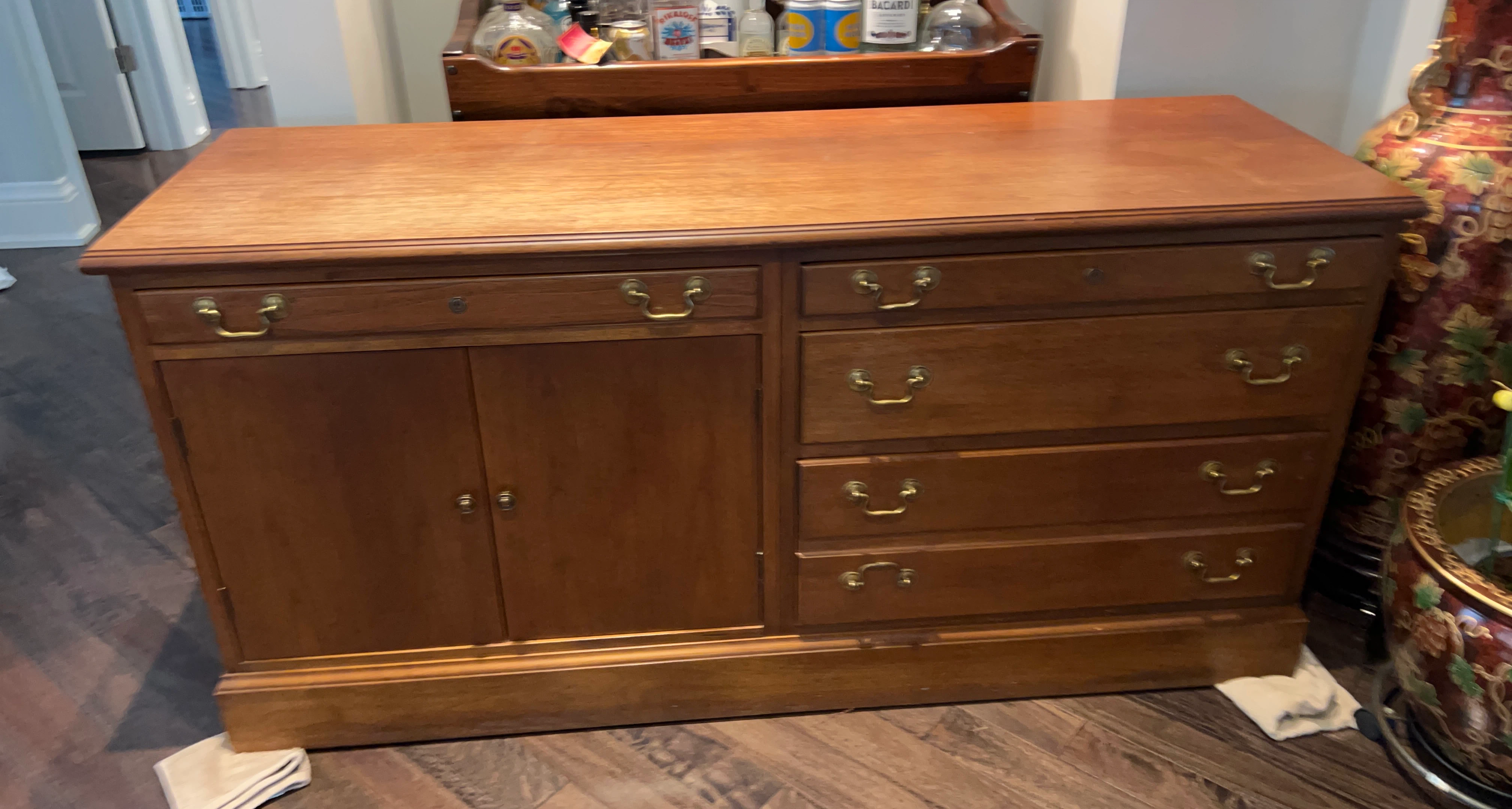Wooden Sideboard Cabinet with Drawers
