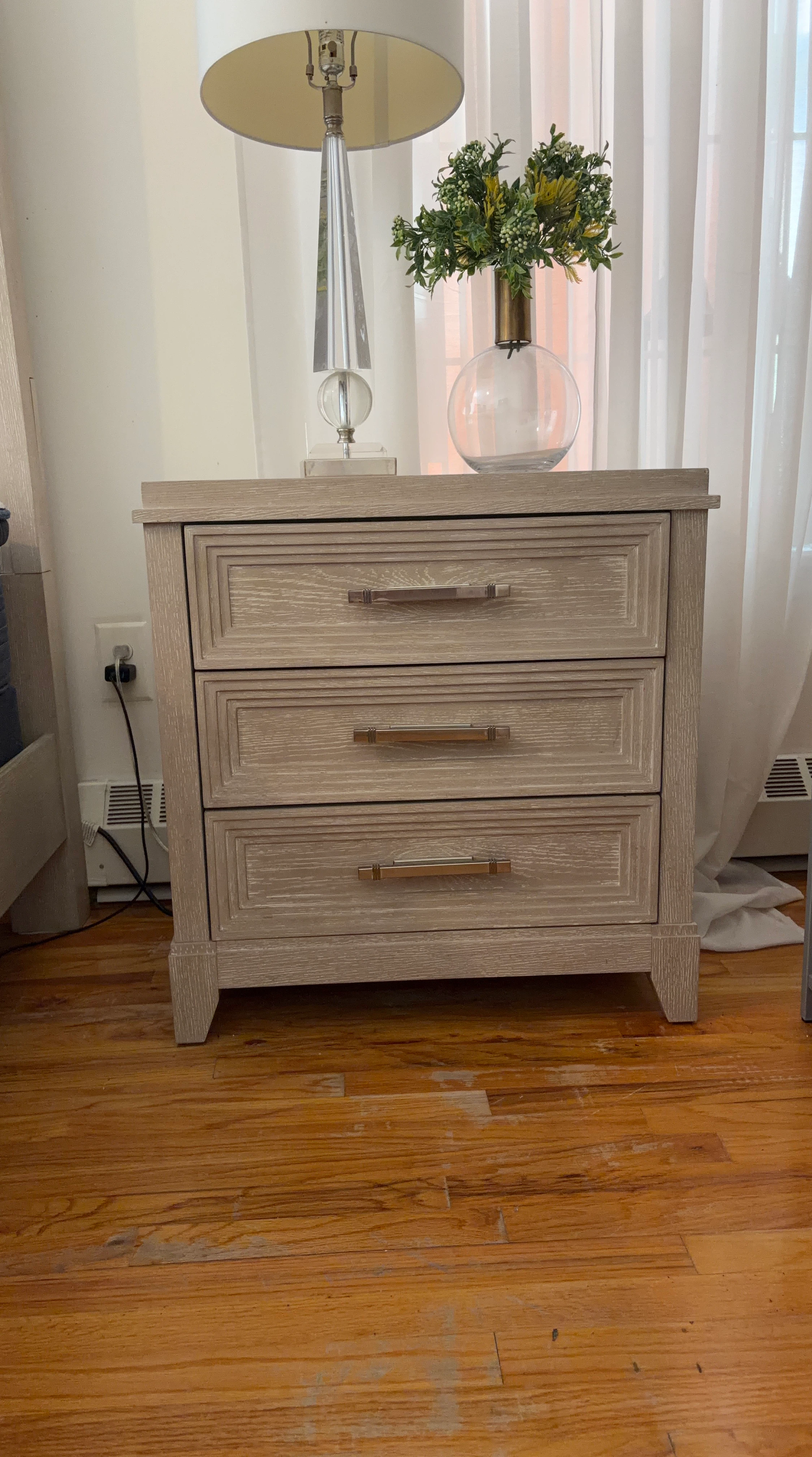 Light Wood Finish 3-Drawer Nightstand
