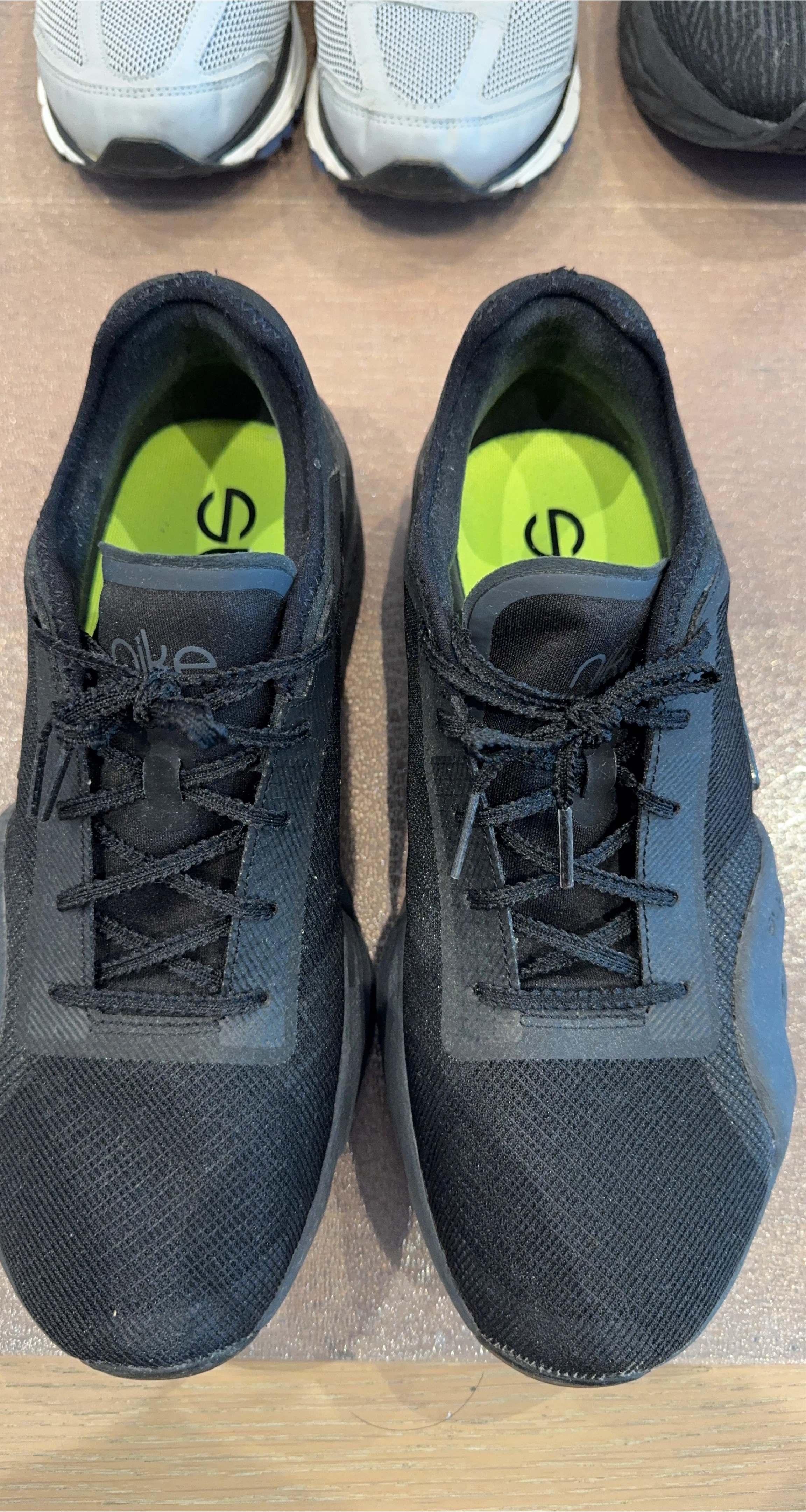 Nike Men's Black Training Shoes