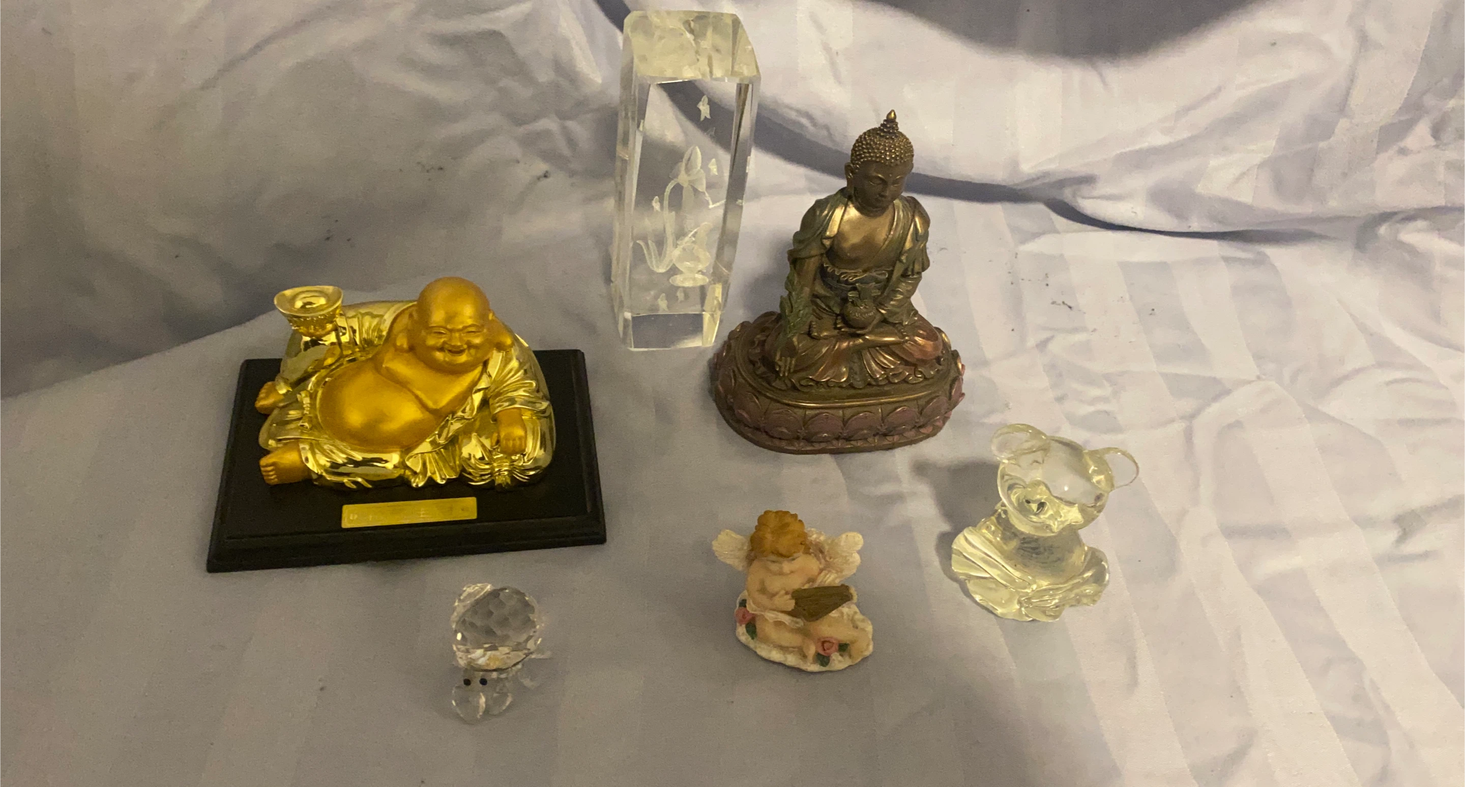 Decorative Figurines Set