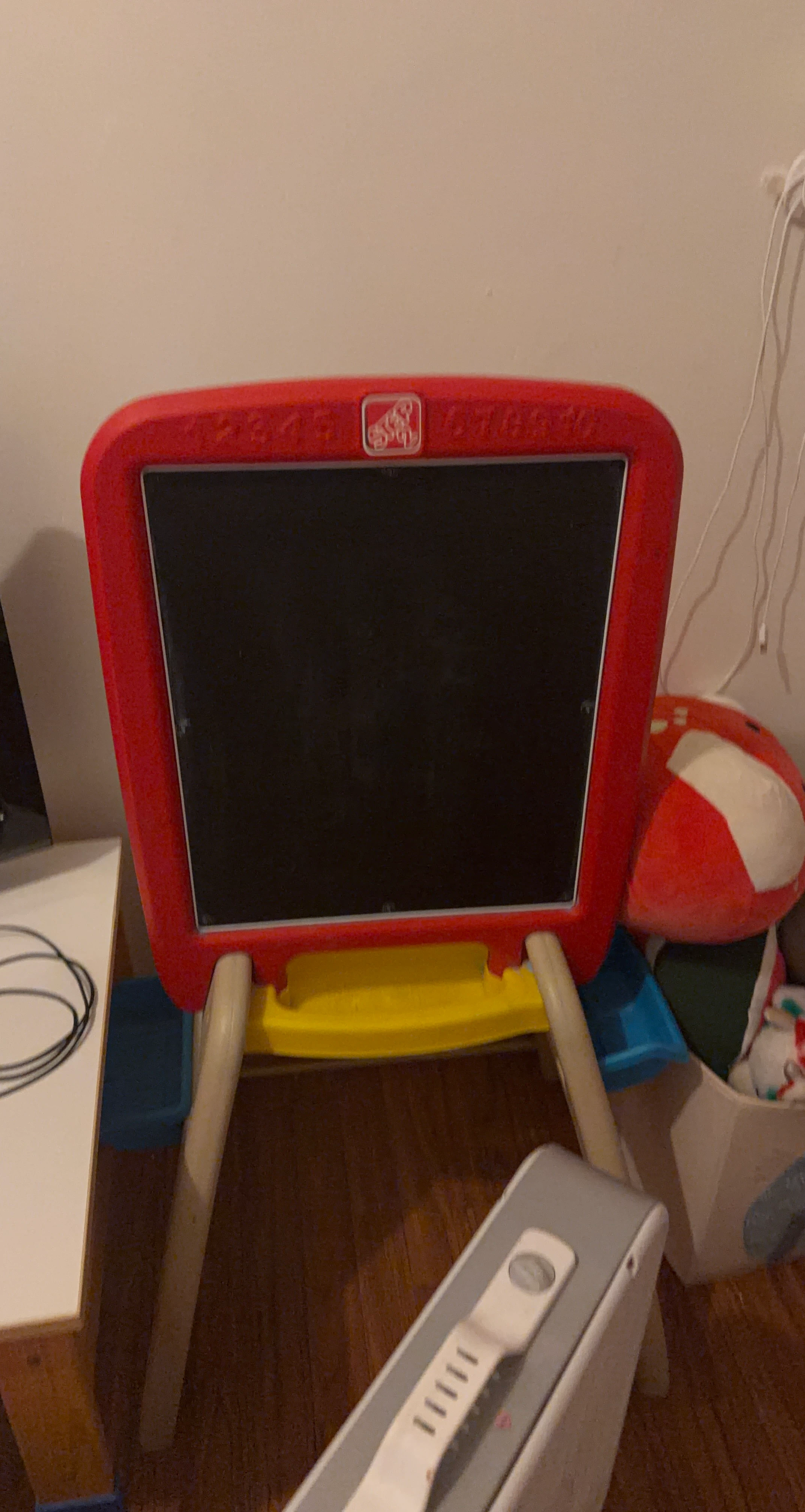 Step2 Easel Art Masterpiece Easel