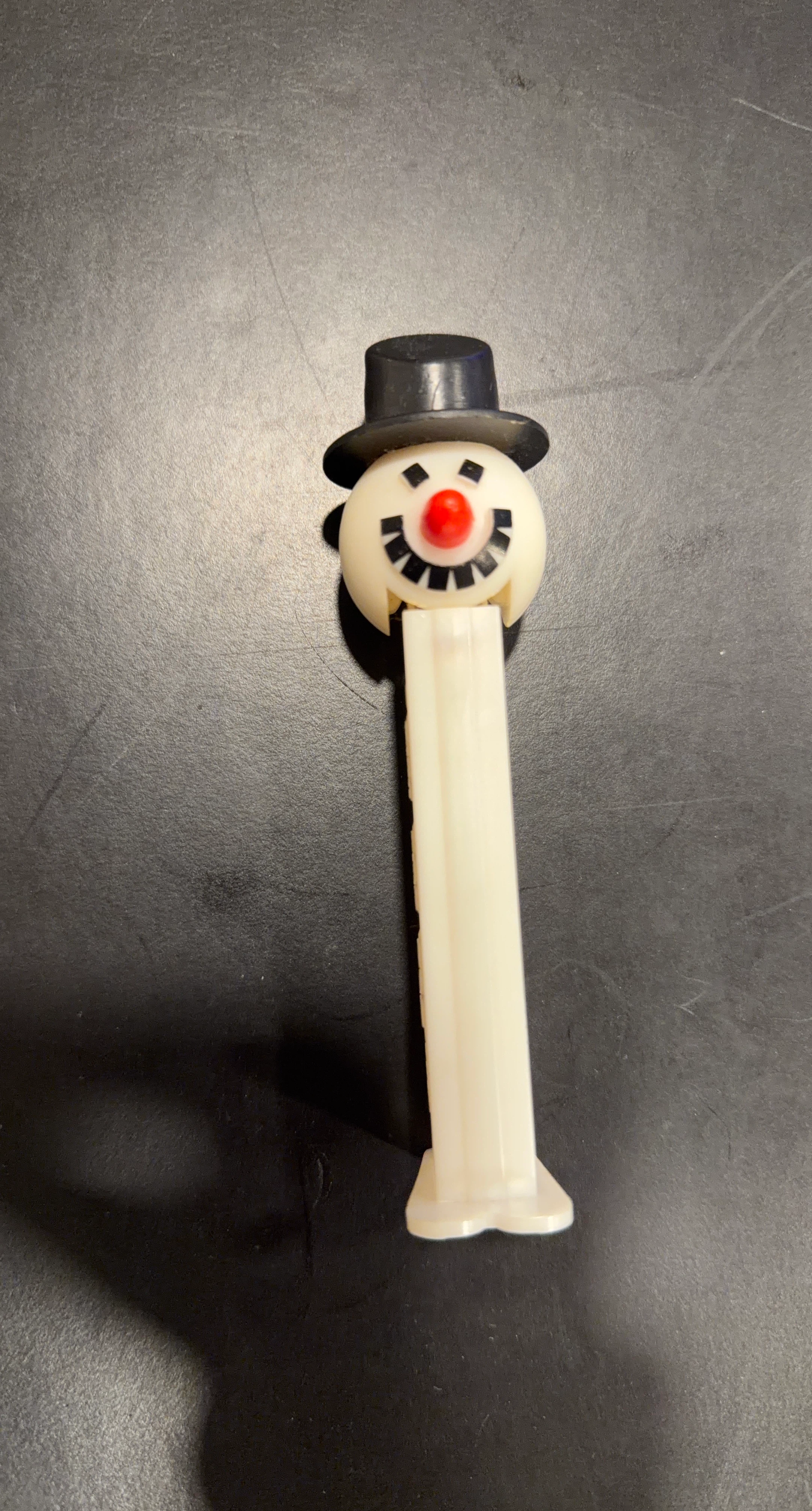 PEZ Snowman Dispenser