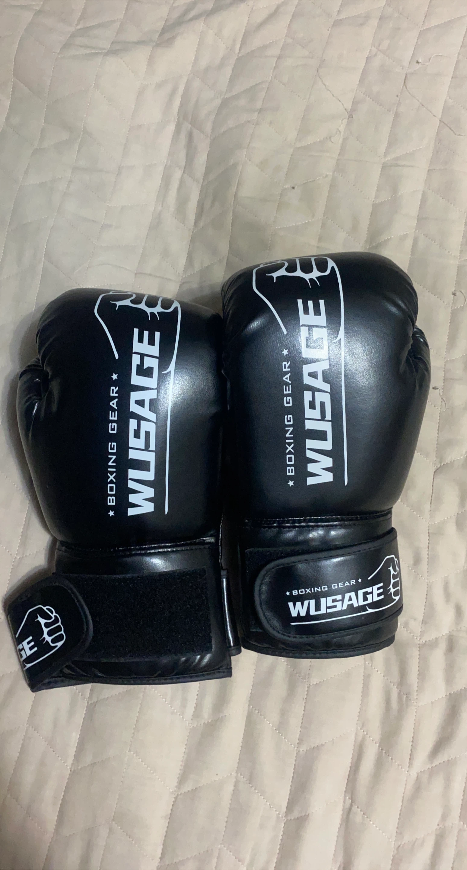WUSAGE Black Boxing Gloves