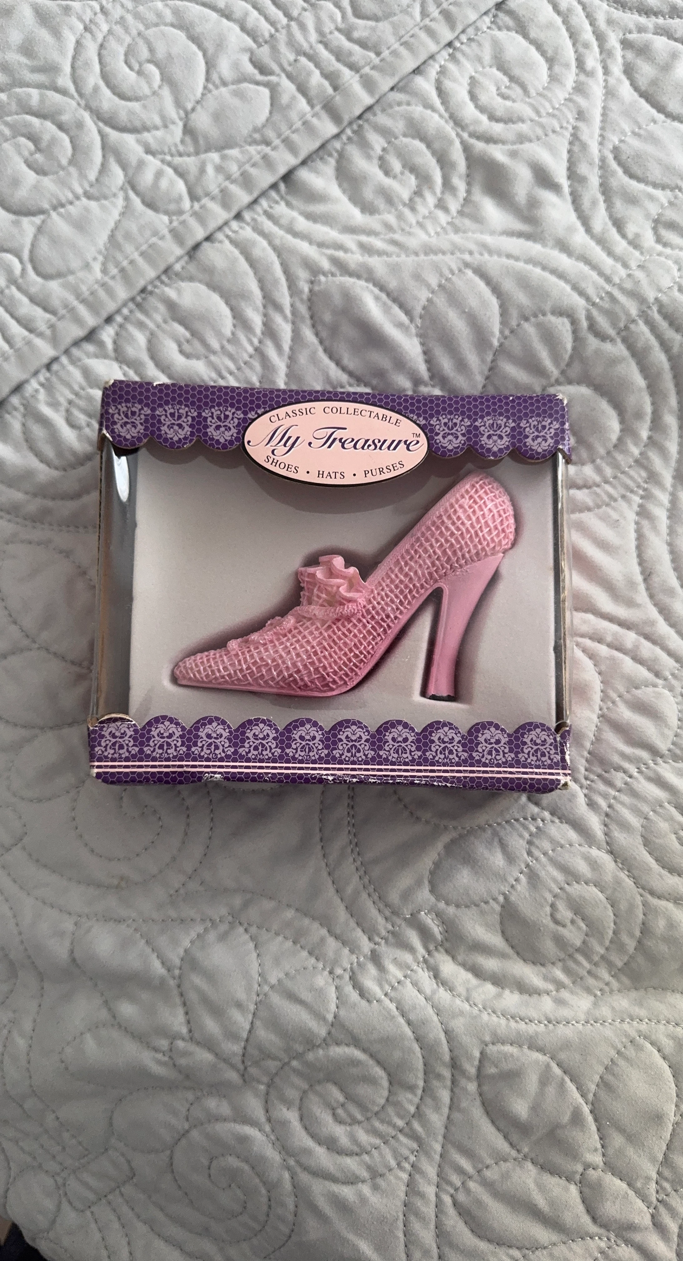 My Treasure Collectible Shoes (set of 9)