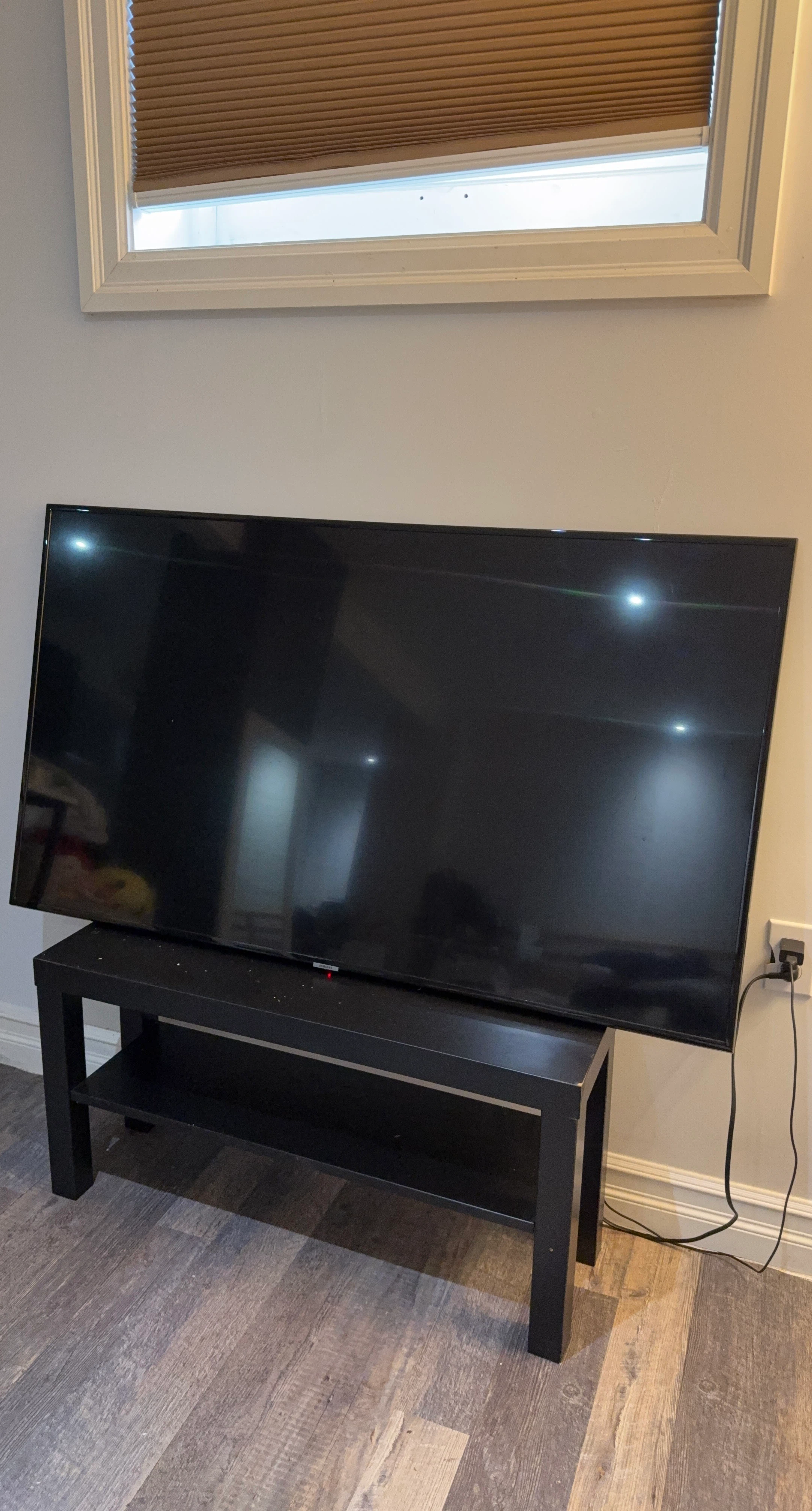 Samsung 55" TV with Roku Stick