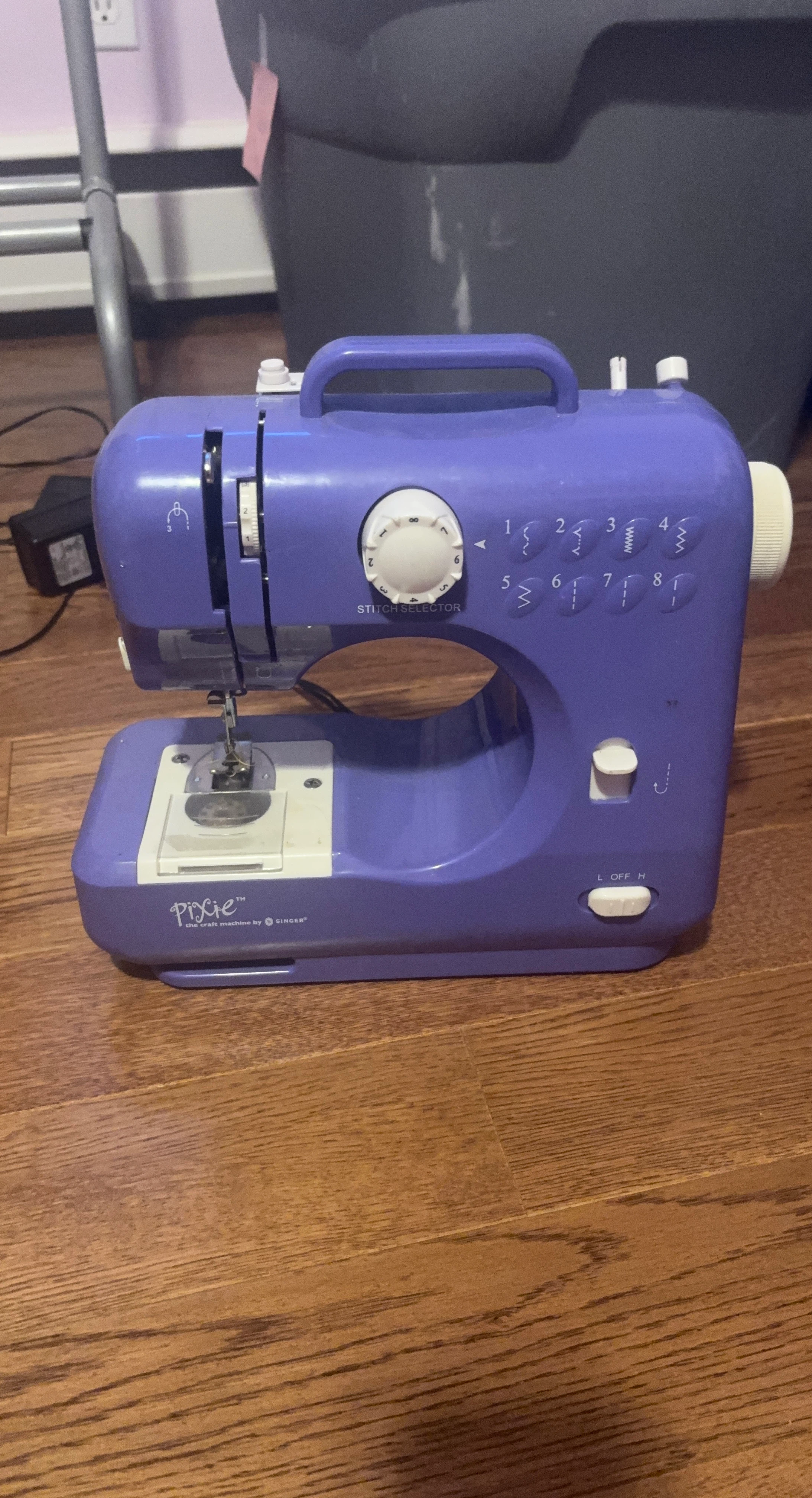 Singer Pixie Sewing Machine