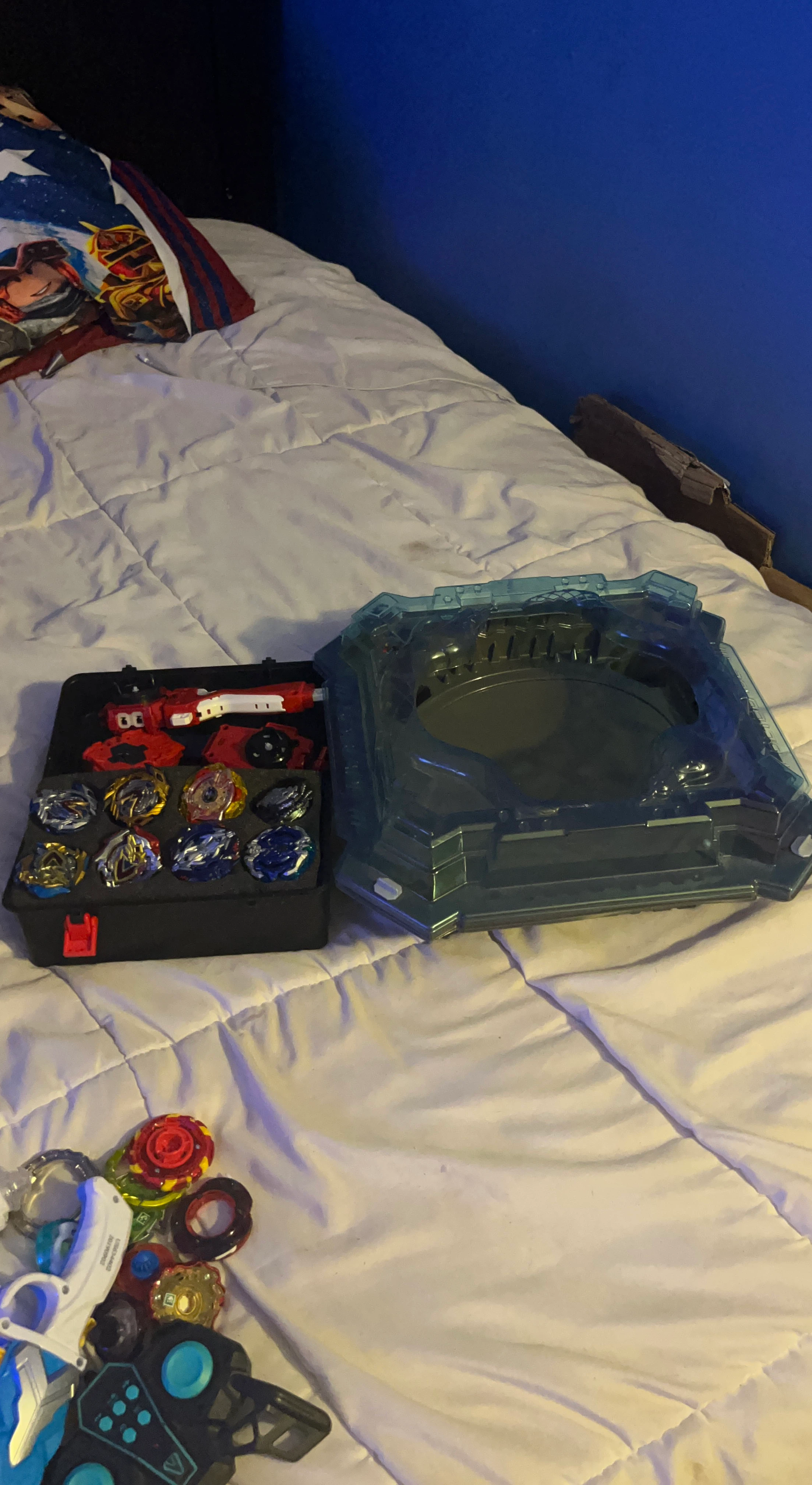 Beyblade Battle Arena and Spinners Lot