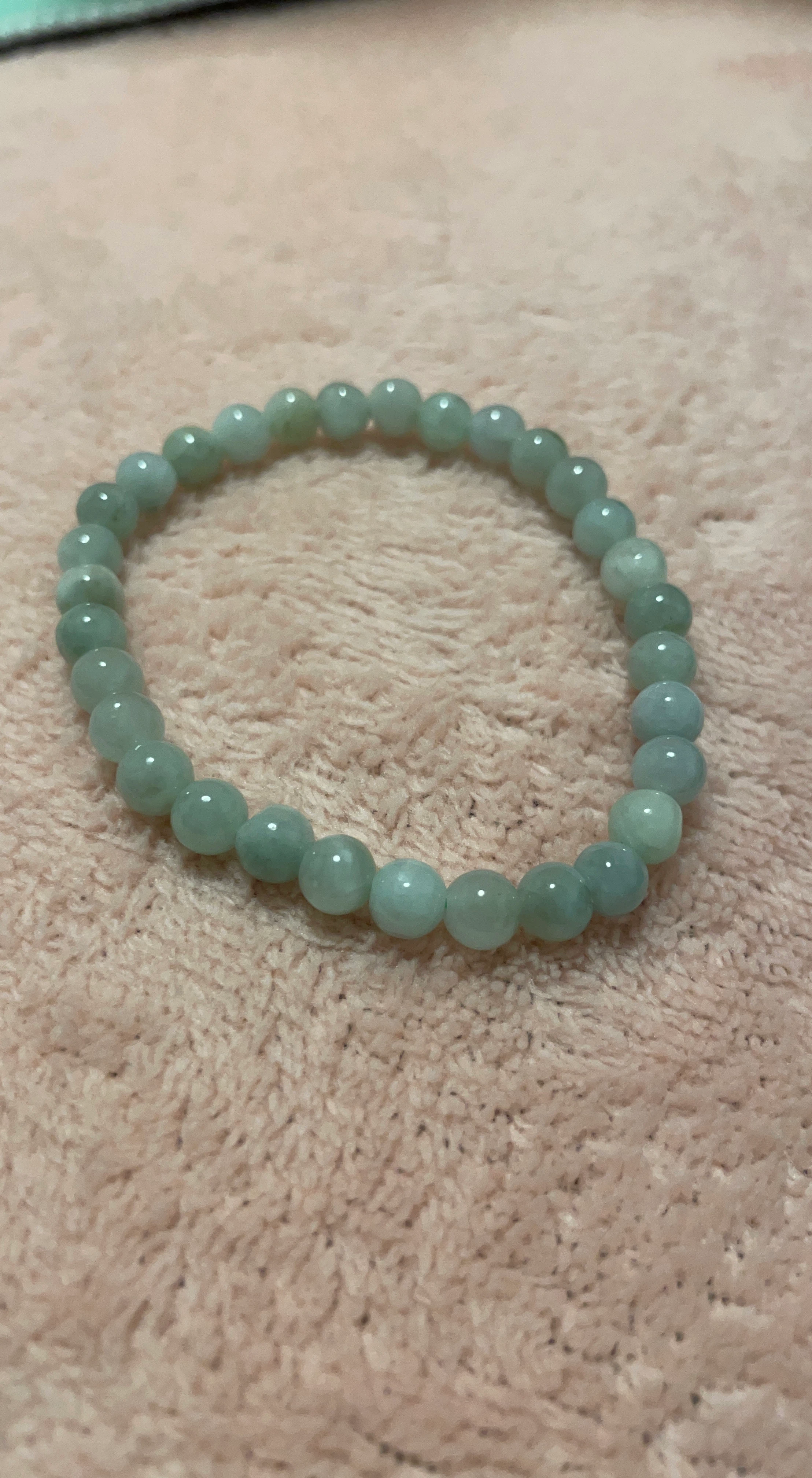Light Green Jade Beaded Bracelet