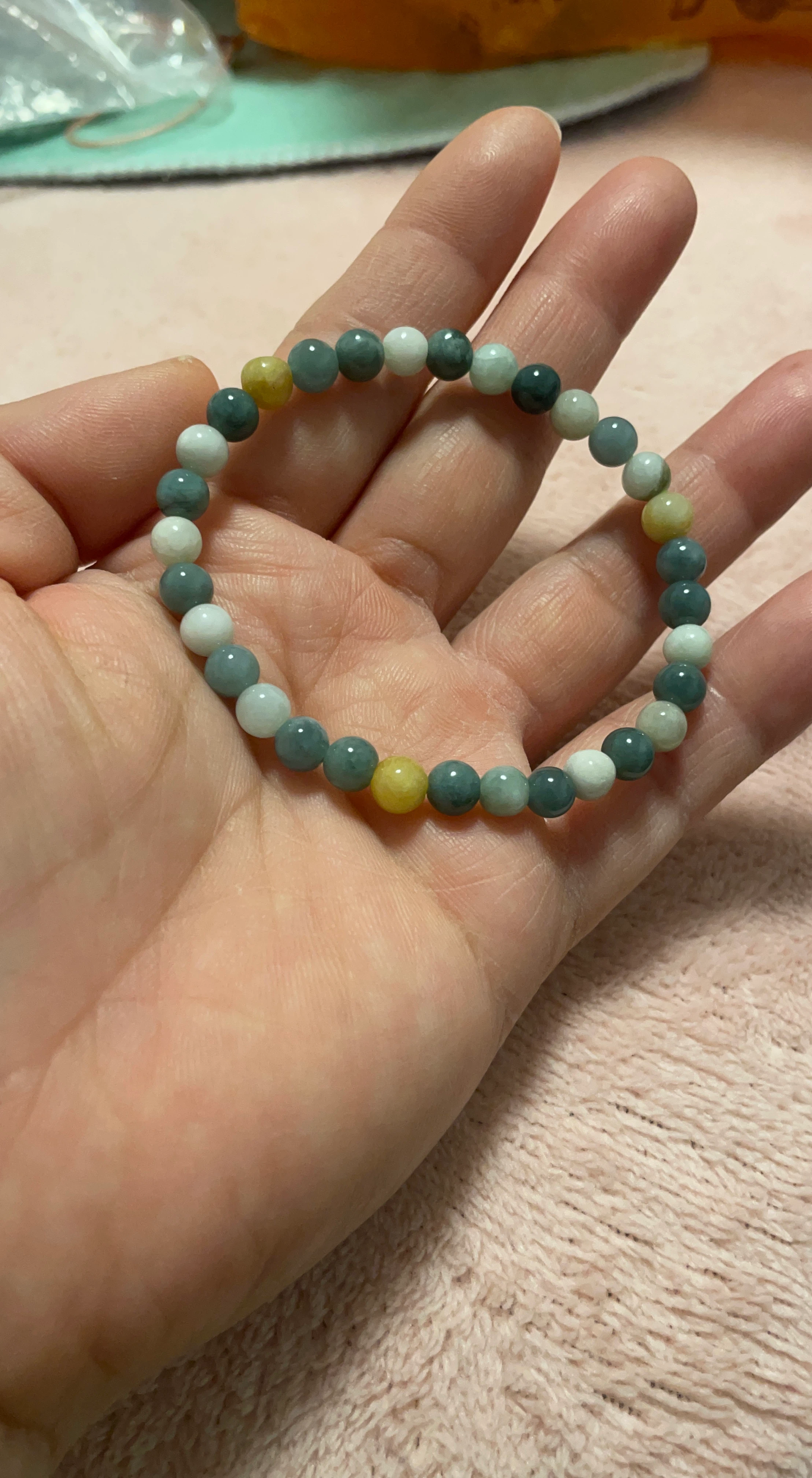 Beaded Bracelet with Jade-like Stones