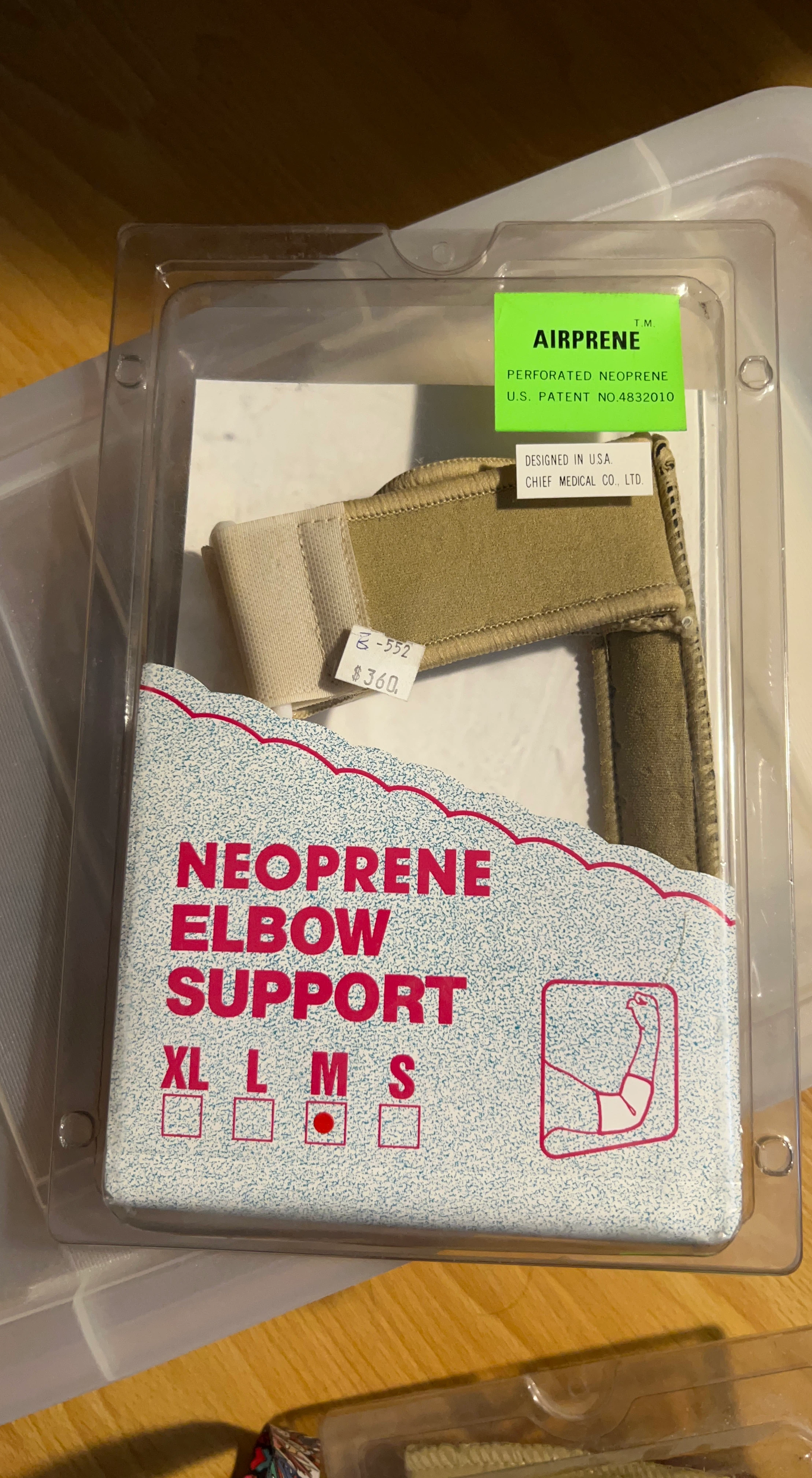 Airprene Neoprene Elbow Support M