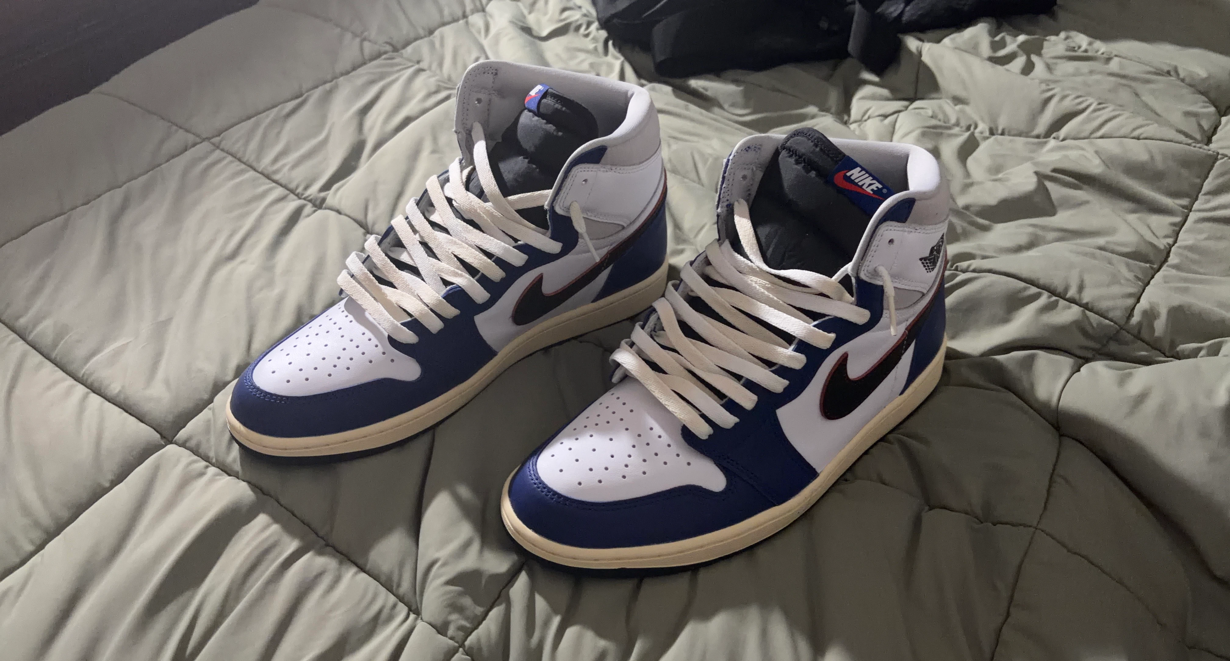 Nike Air Jordan 1 Retro High OG "University Blue" Men's Size 12