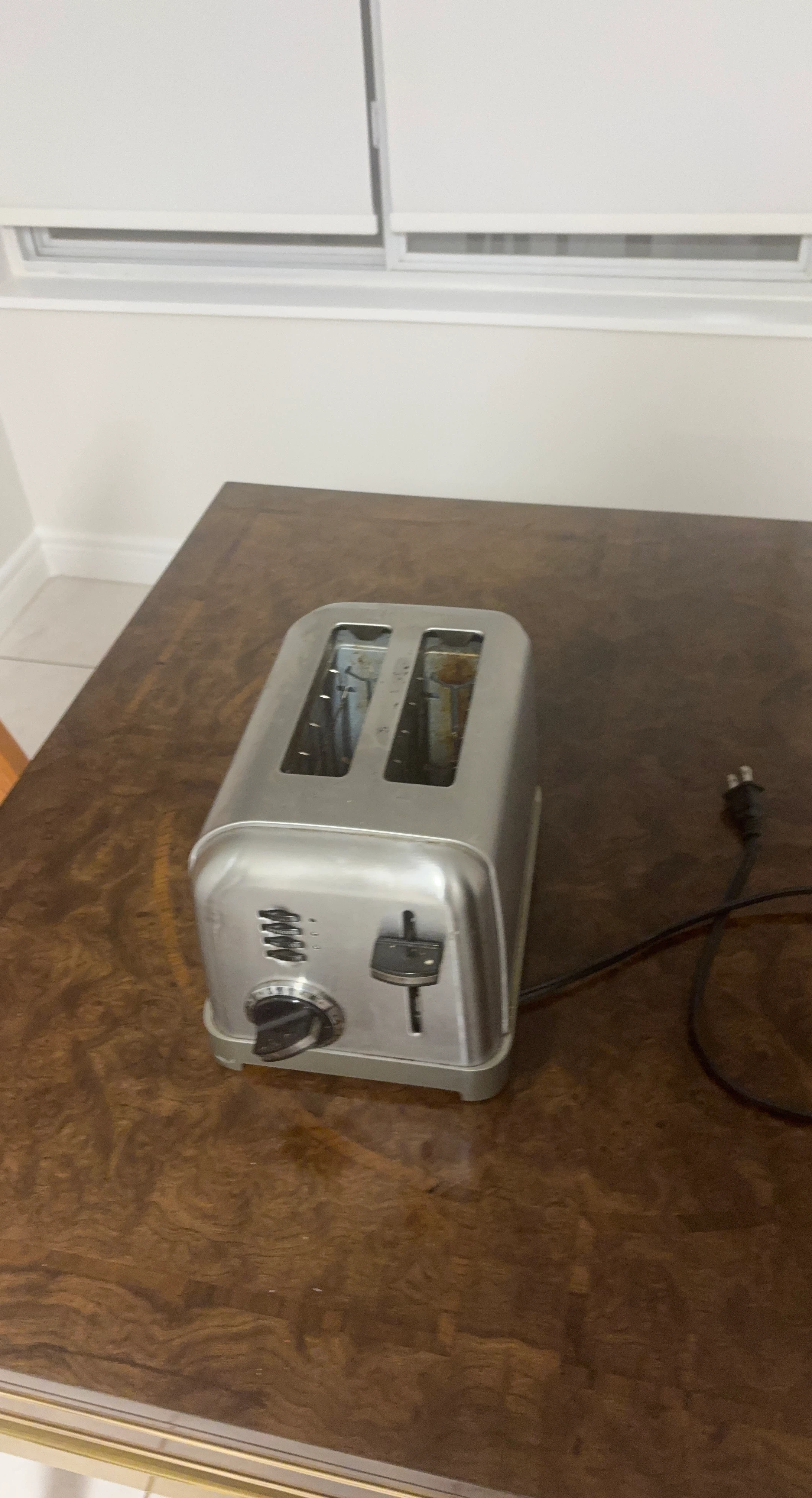 Silver 2-Slice Toaster