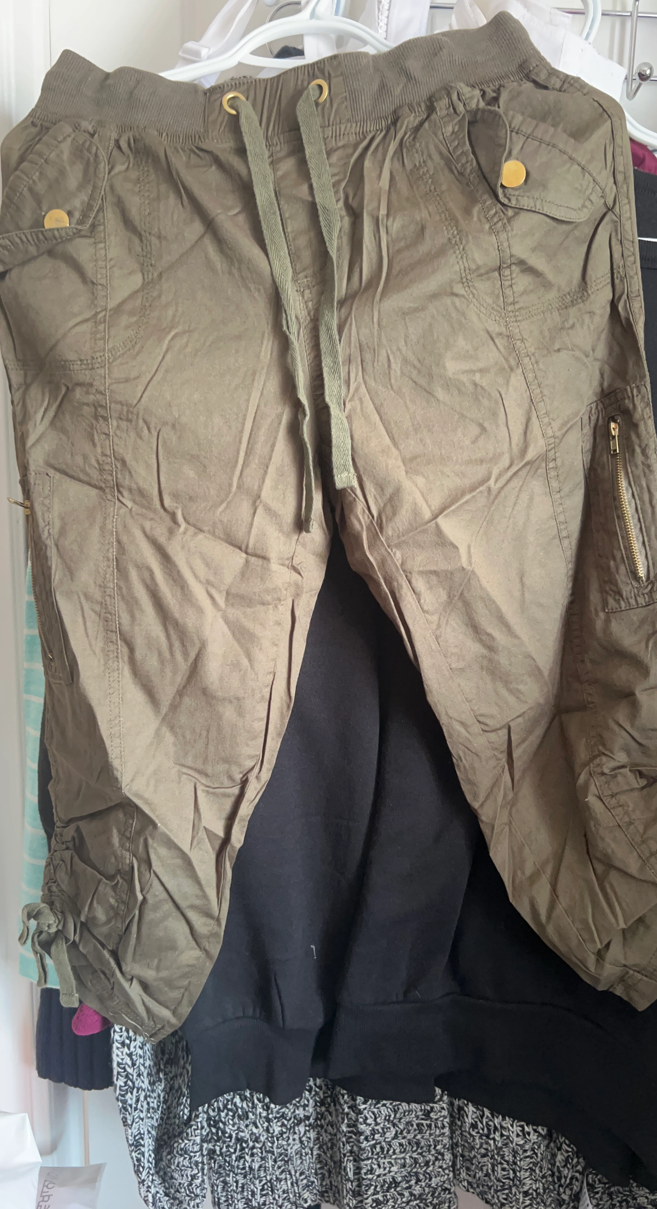 Khaki Cargo Capris