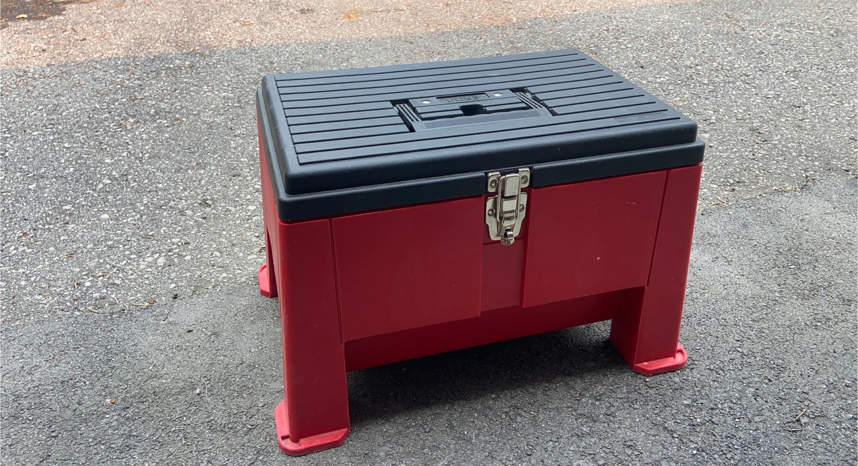 Sterilite Step Stool