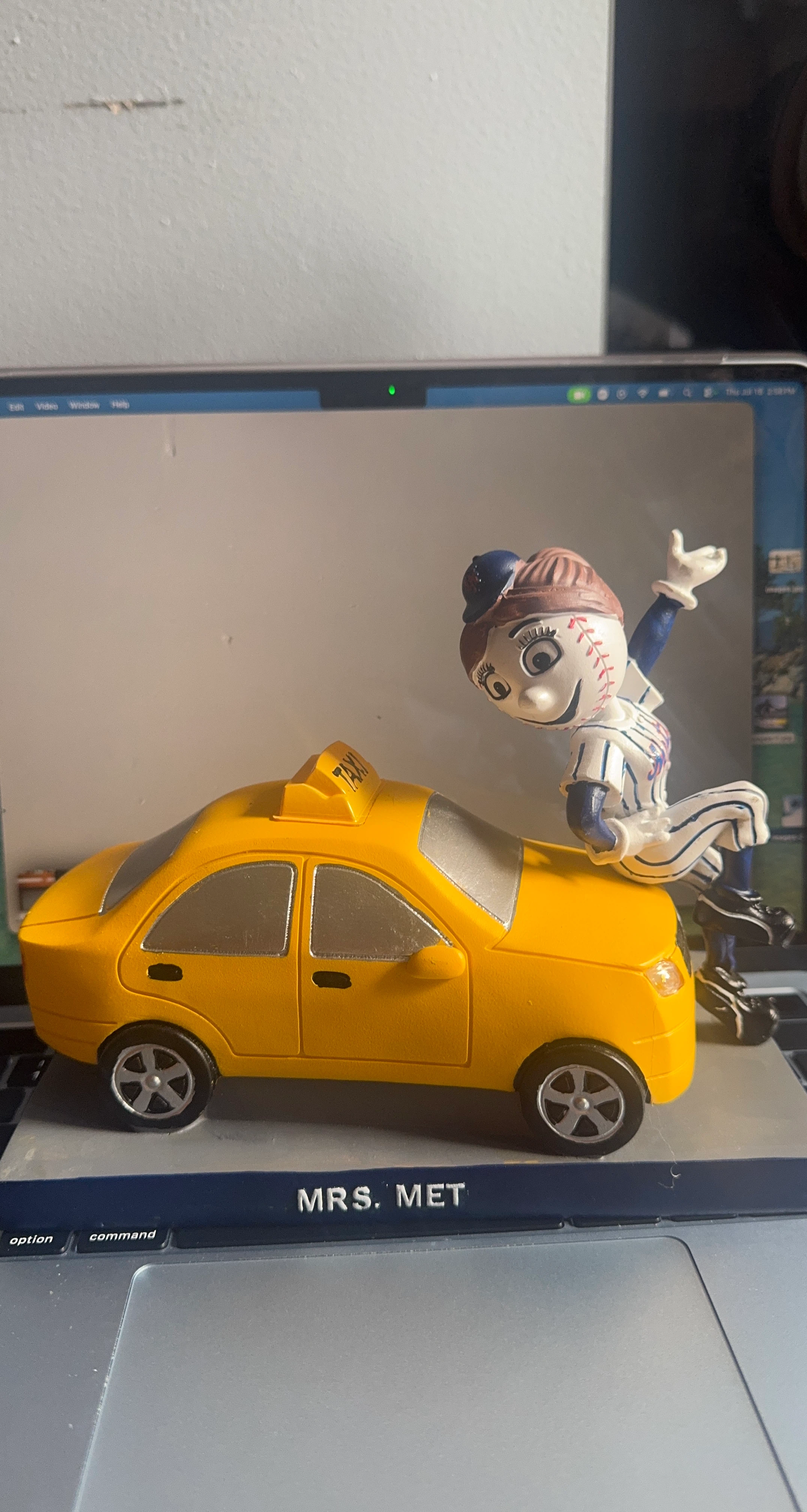 Mrs. Met Figure with Yellow Taxi