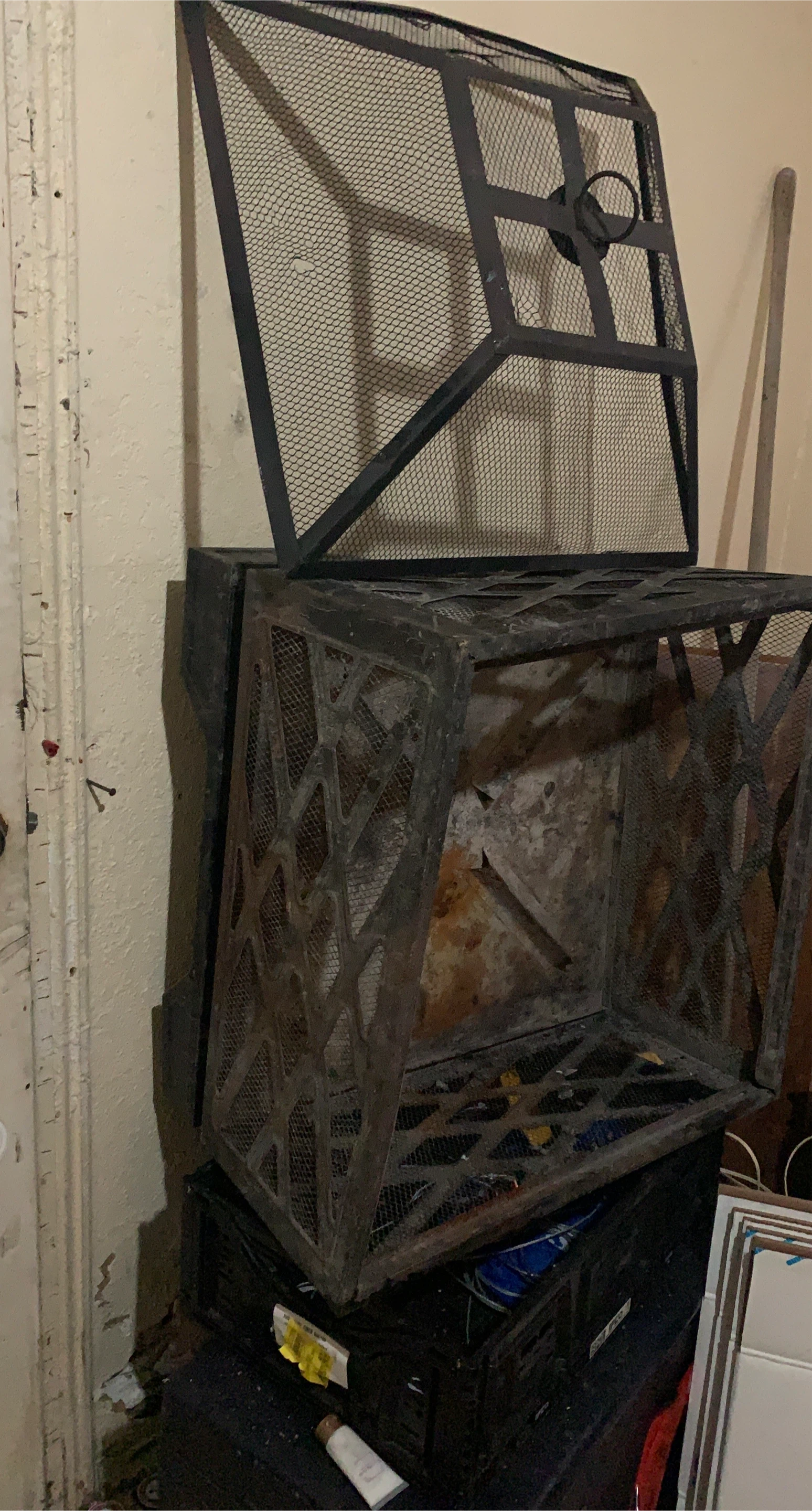 Black Metal Mesh Fireplace + cover
