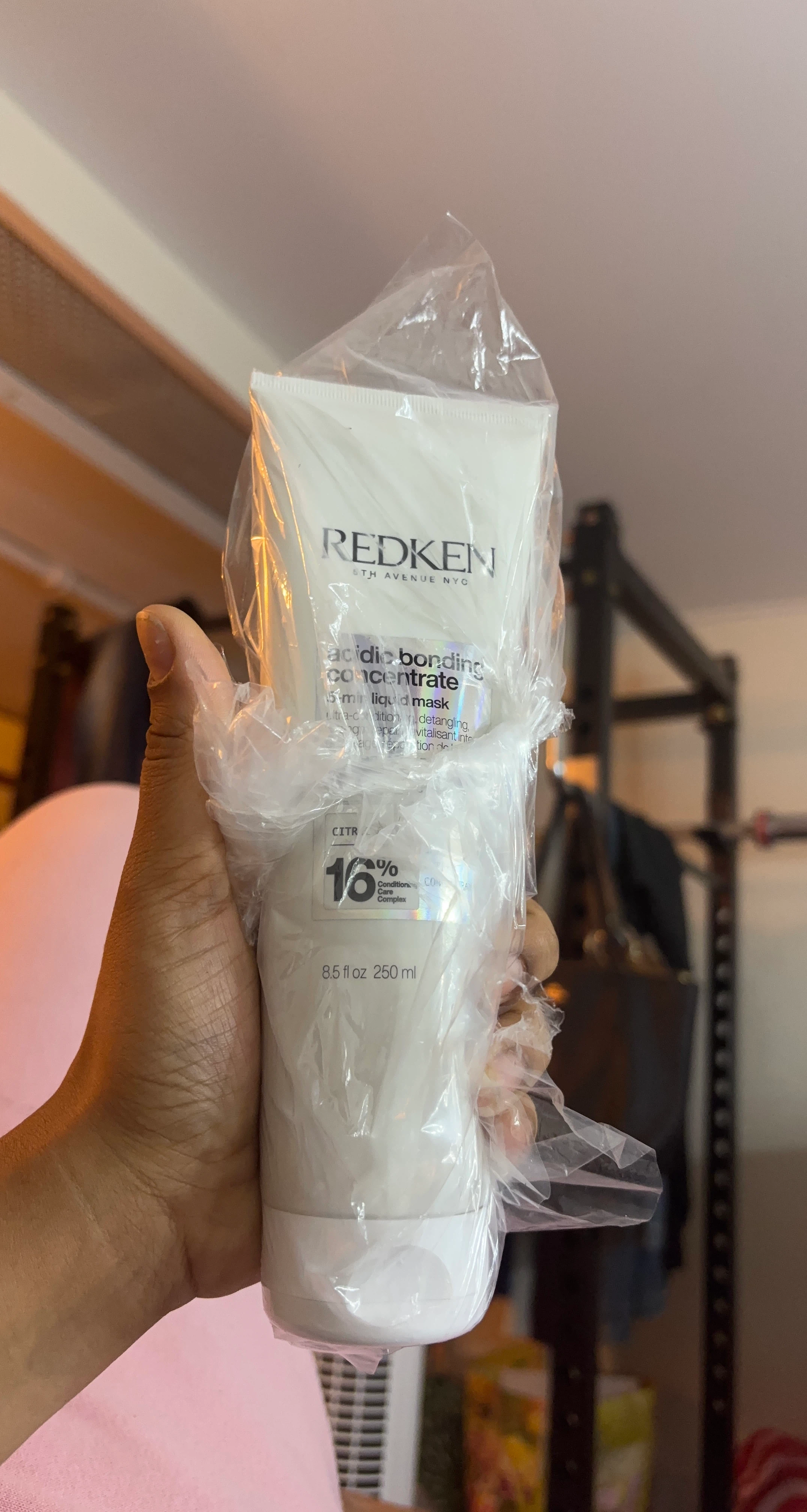 Redken Acidic Bonding Concentrate Liquid Mask