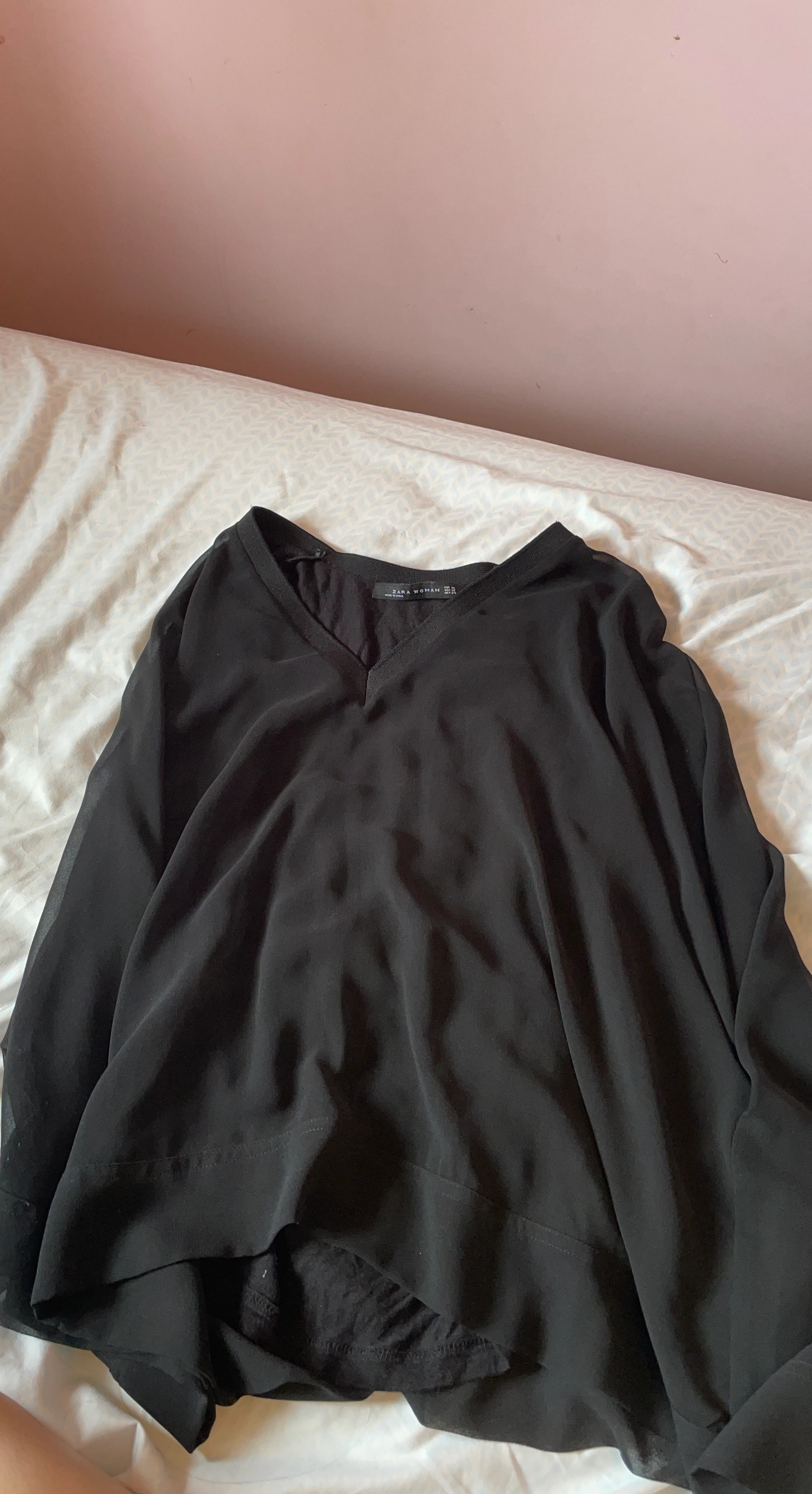 Zara Woman Black V-Neck Blouse w/sheer sleeves